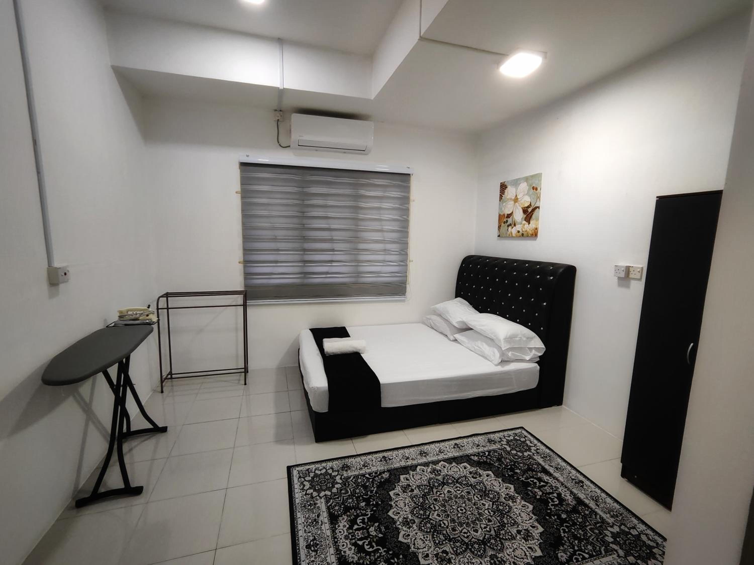 Homestay Temerloh with Private Pool Near Hospital 4 Bedroom 4 Aircond 10pax Free Wi-Fi Netflix photo 4