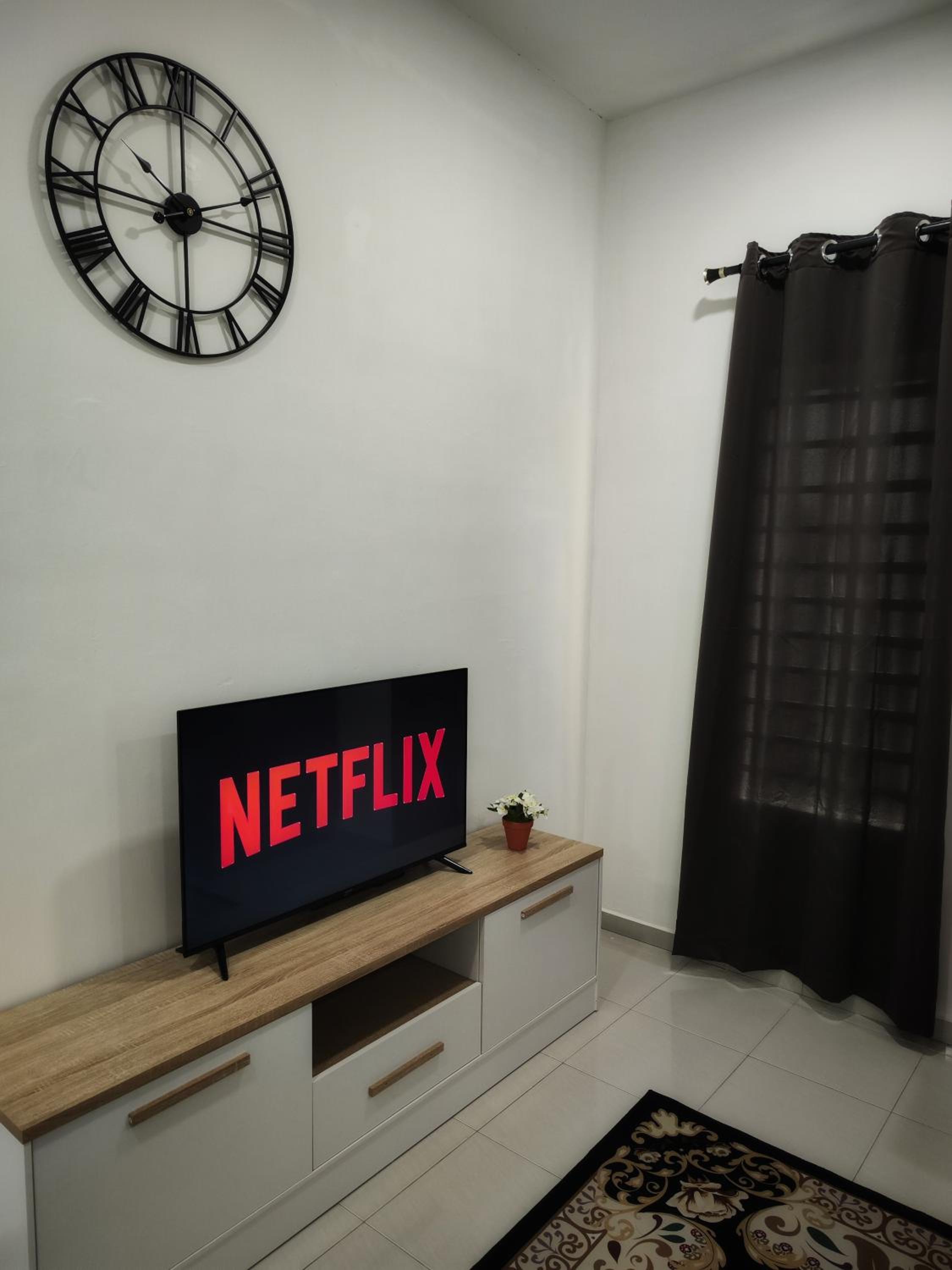 Homestay Temerloh with Private Pool Near Hospital 4 Bedroom 4 Aircond 10pax Free Wi-Fi Netflix photo 2