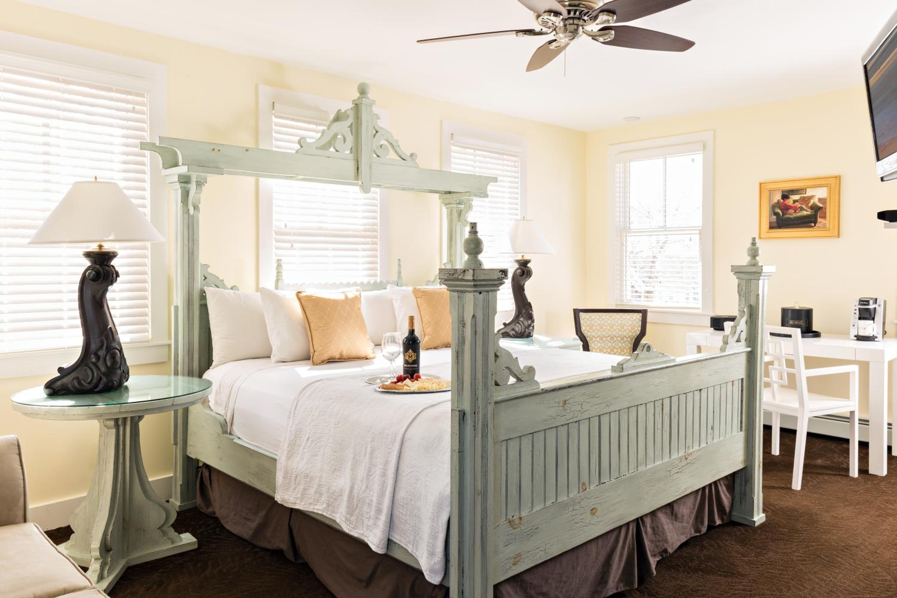 Brass Key Guesthouse Adults Only