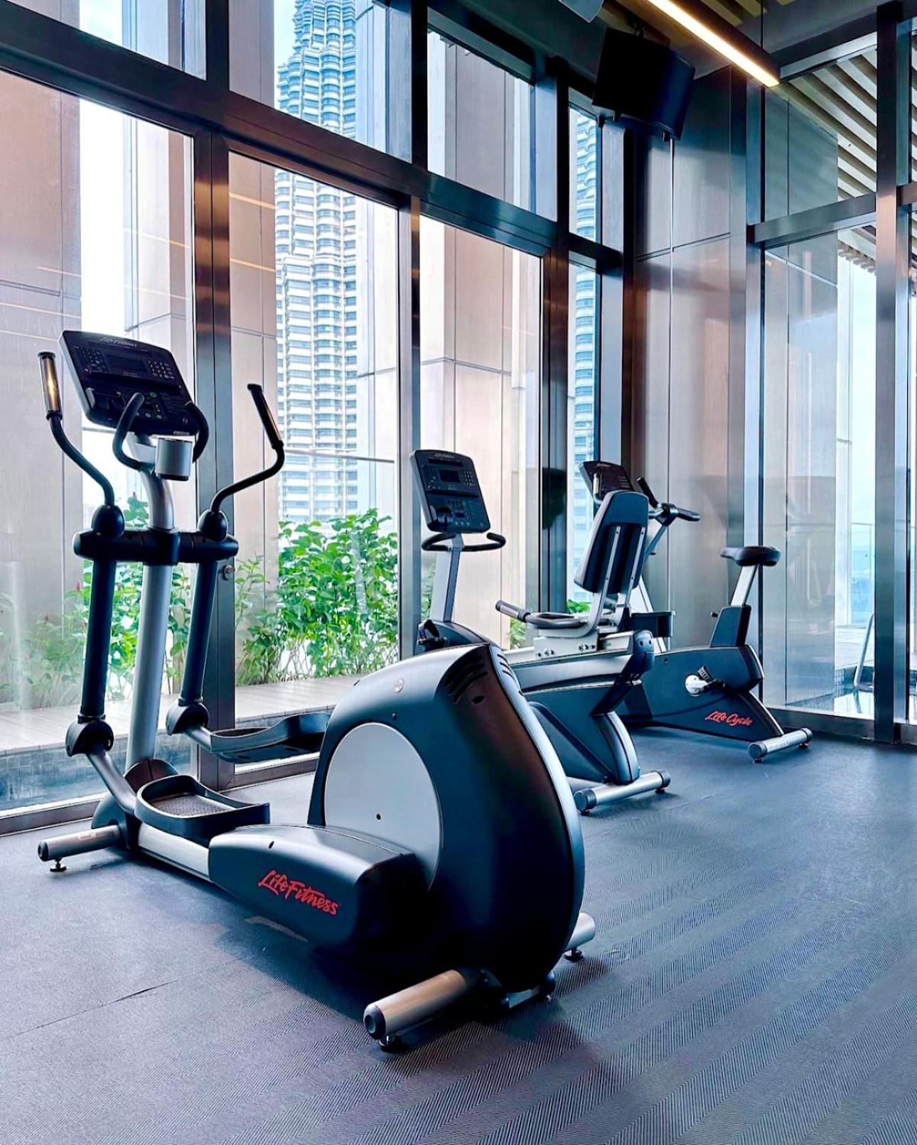 Tropicana The Residence Klcc By Sky World