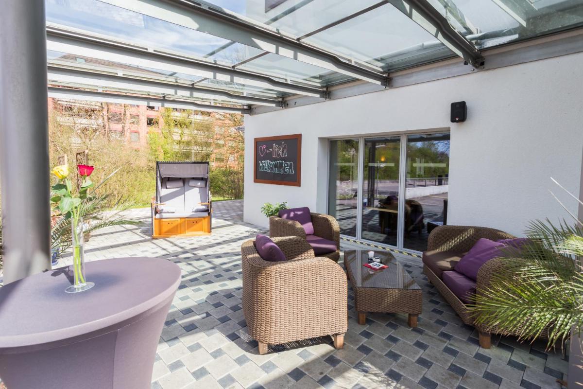 outdoor BBQ area