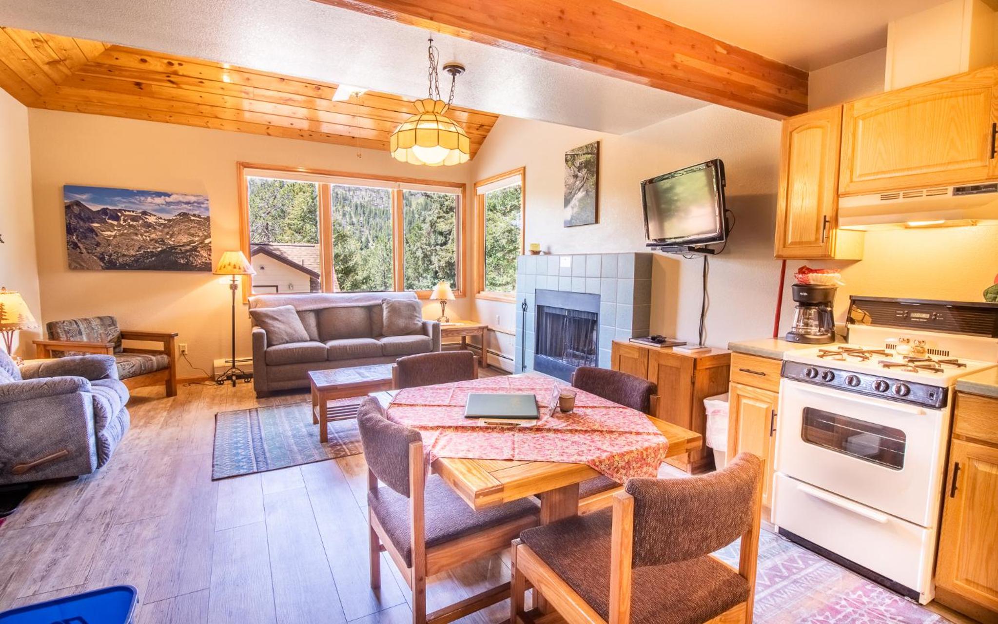 McGregor Mountain Lodge - Property Image 17