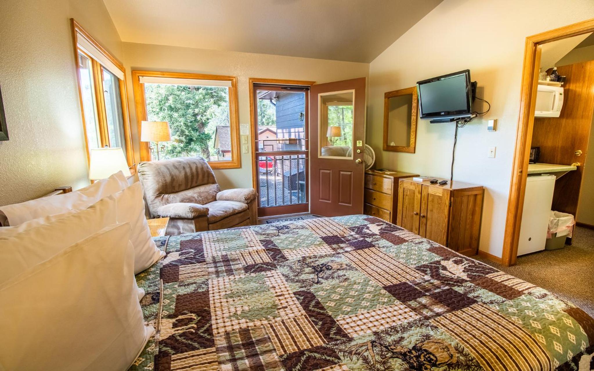 McGregor Mountain Lodge - Property Image 18