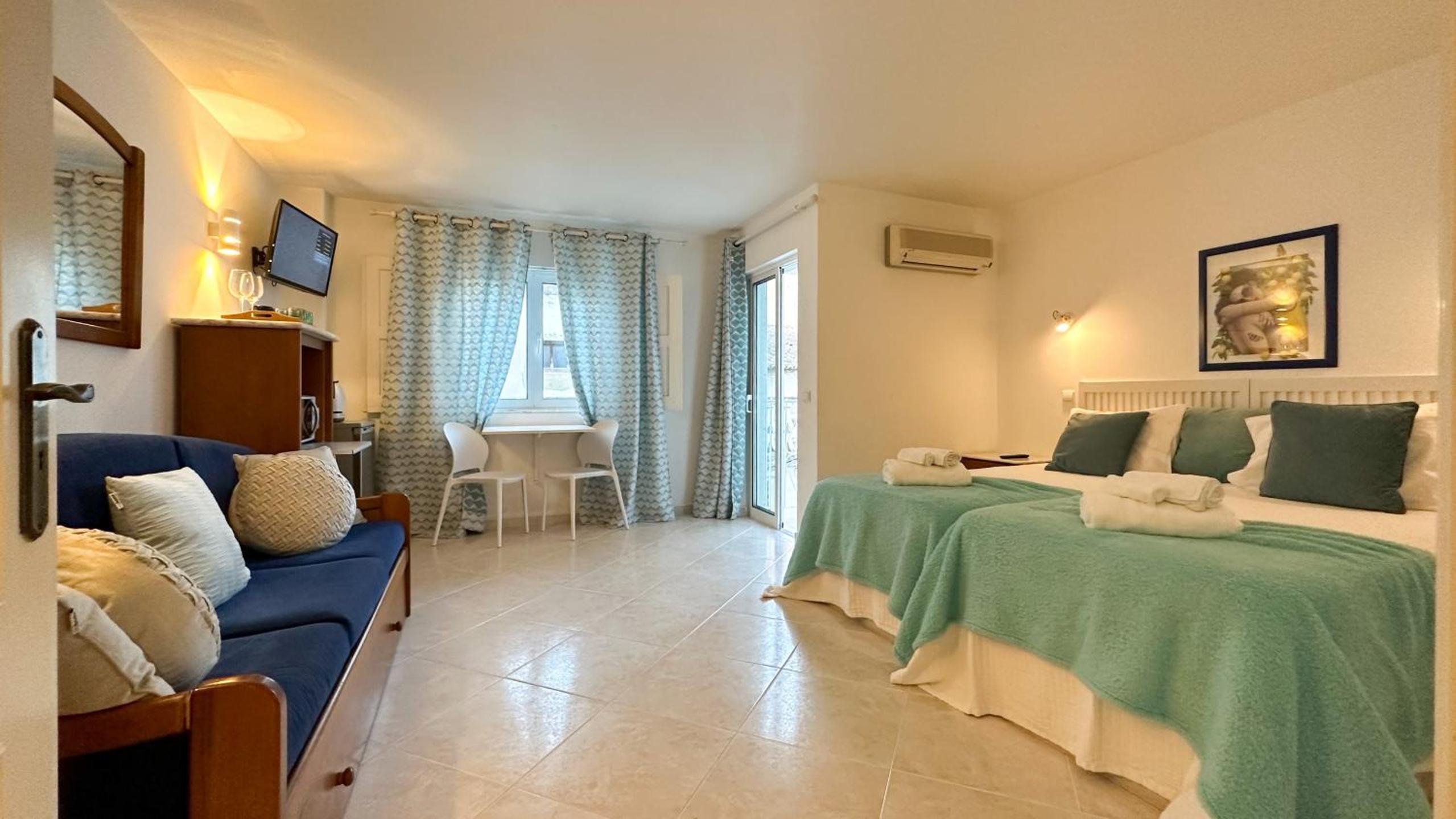 hotel room