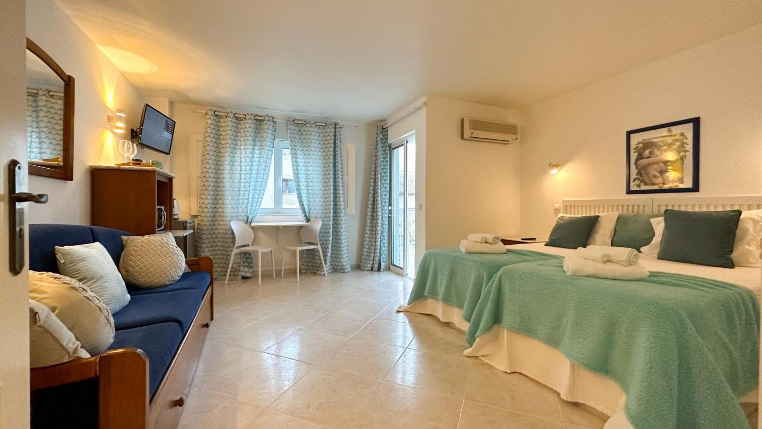 hotel room