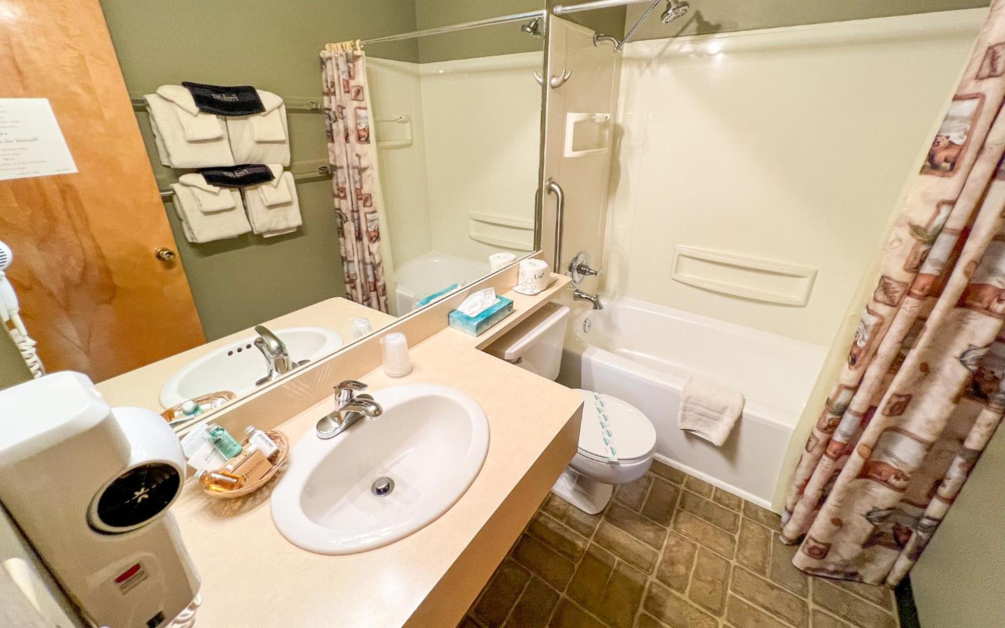 McGregor Mountain Lodge - Property Image 27