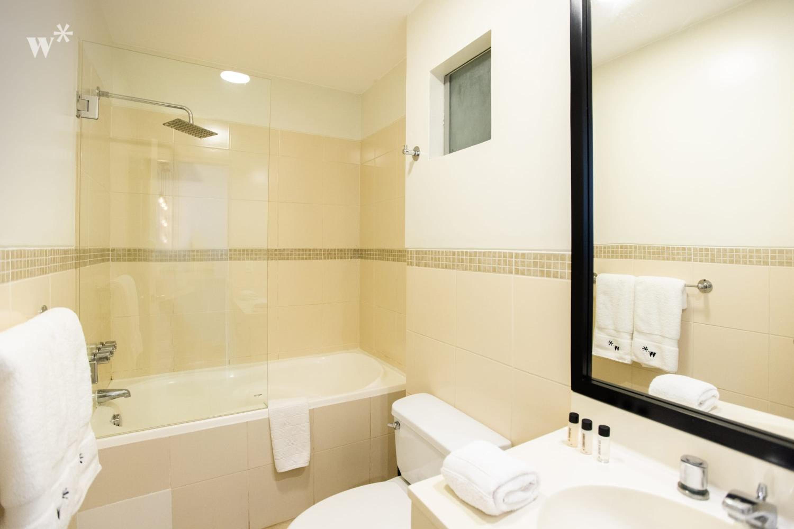 Fantastic 1BR in Miraflores