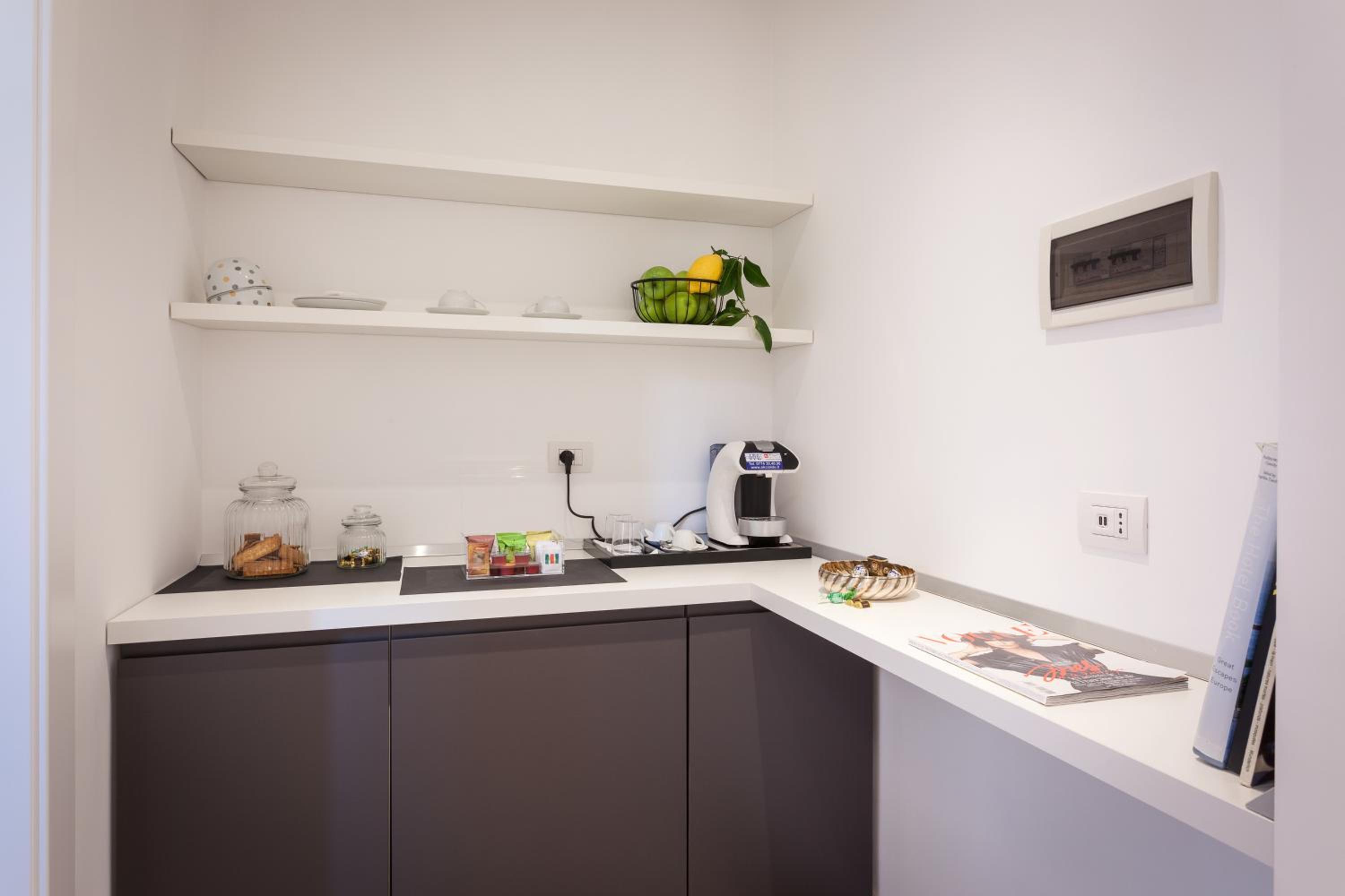 504 Corso Suites