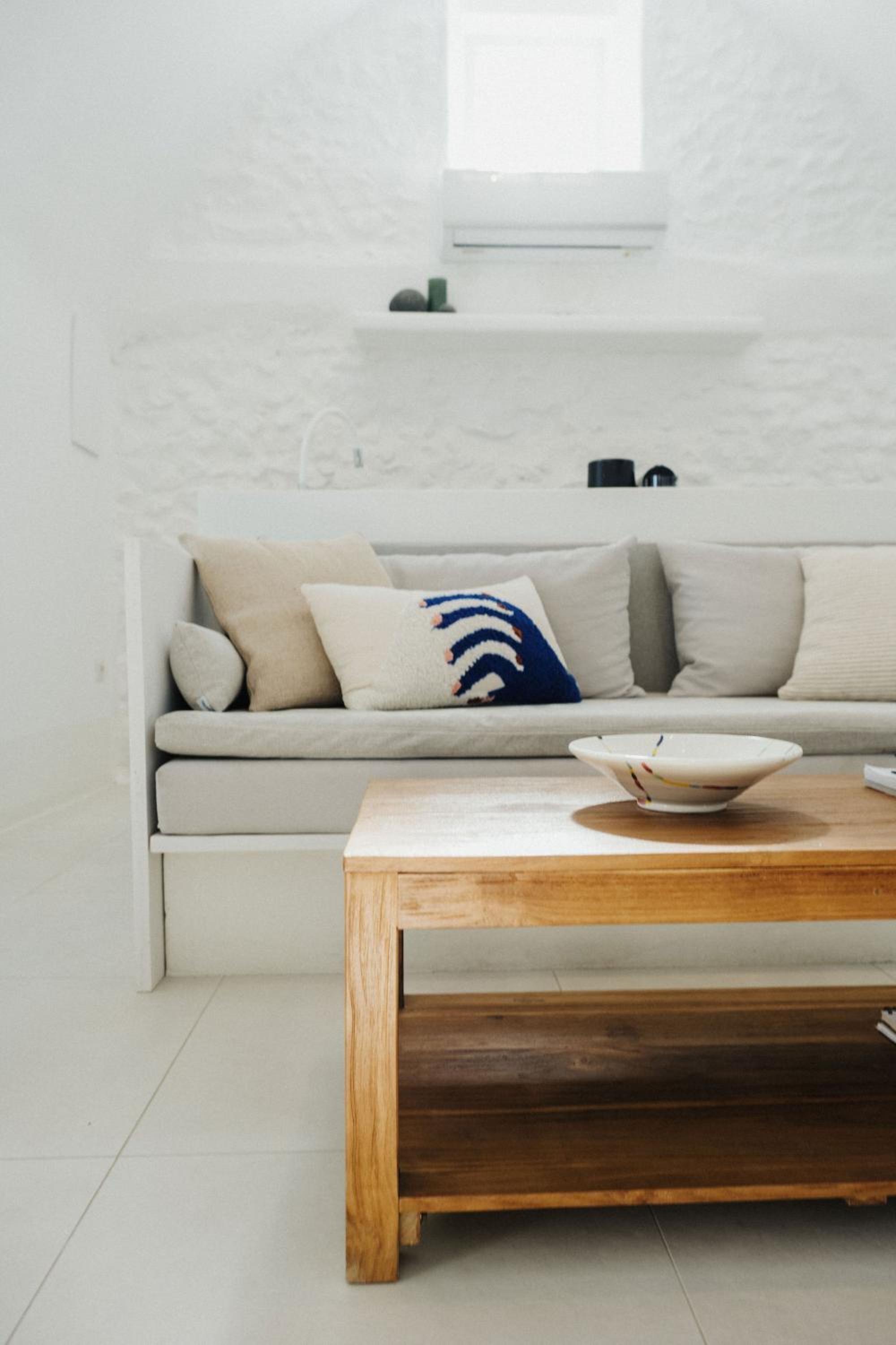 Kalyva Cycladic house - Oia Santorini photo 3