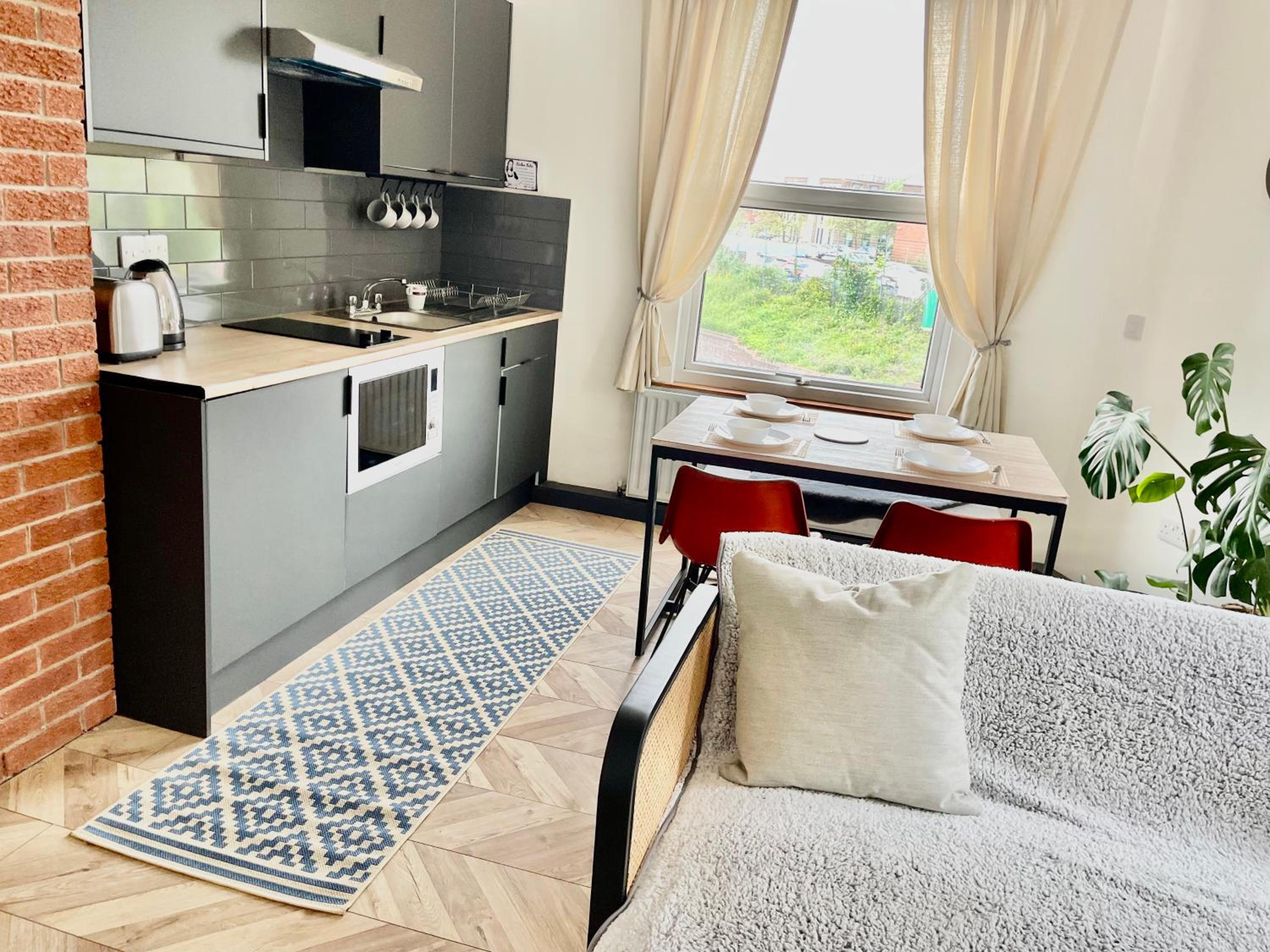 The Dance School - 1 and 2 Bedroom Apartments in the Heart of Chesterfield view 5