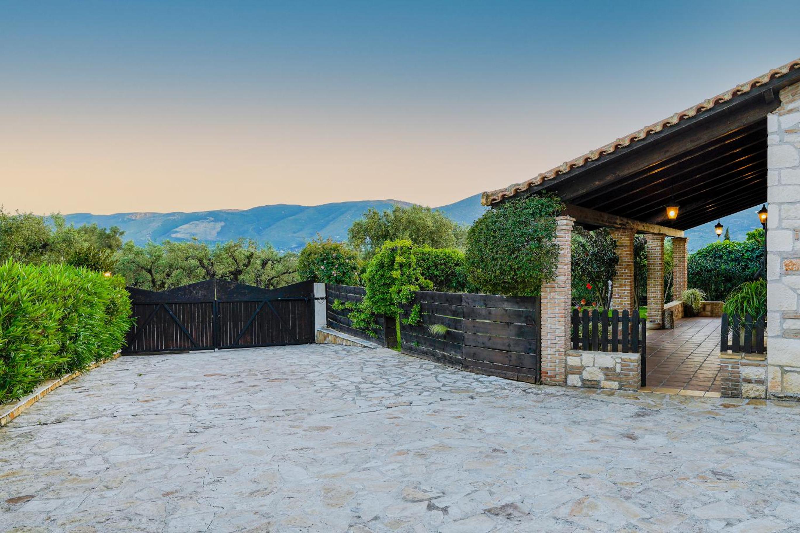 Art House Villa