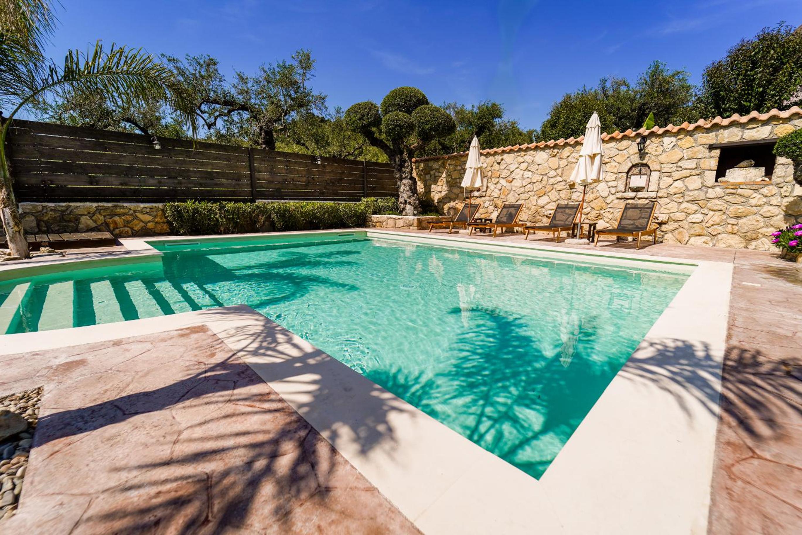 Art House Villa