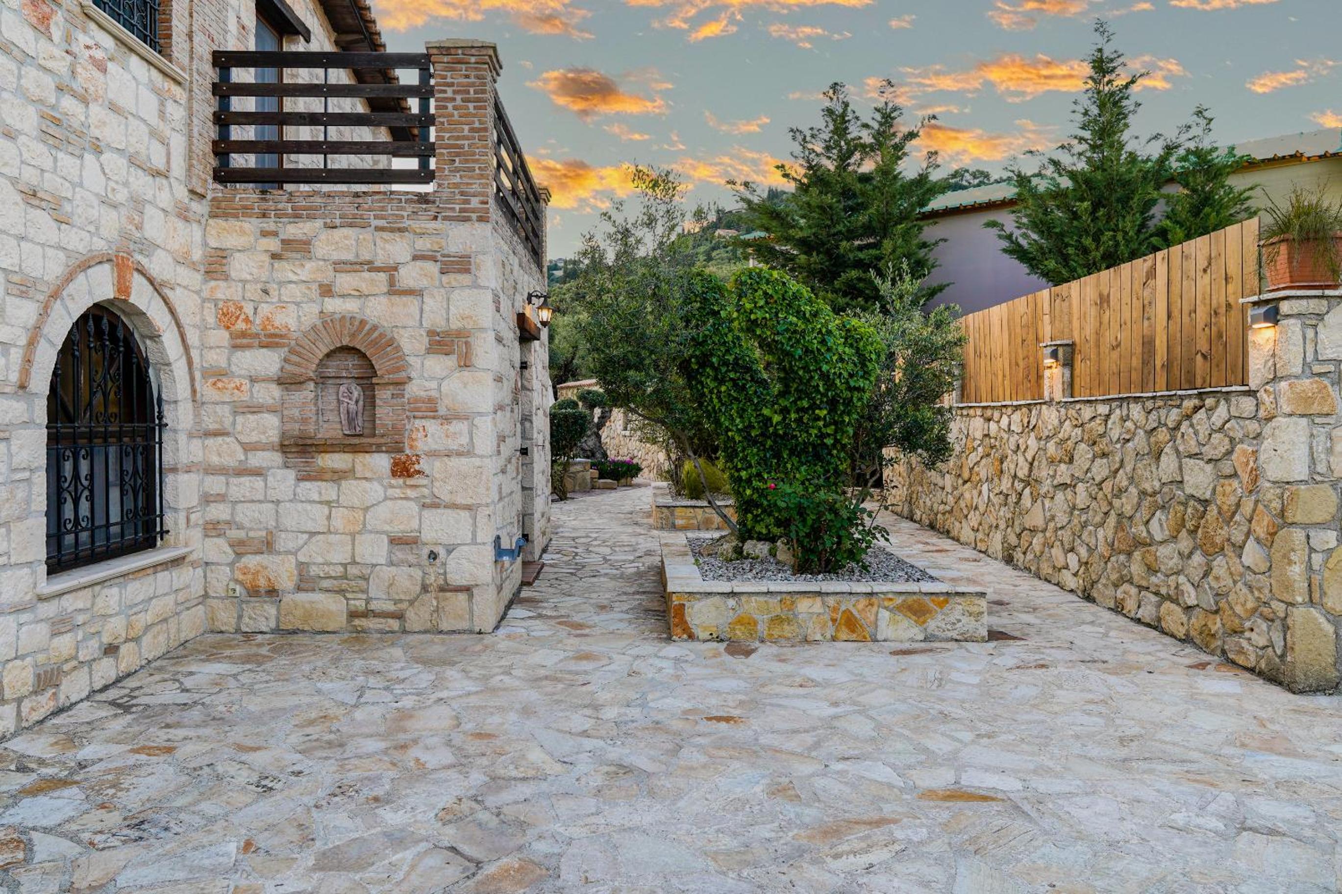 Art House Villa