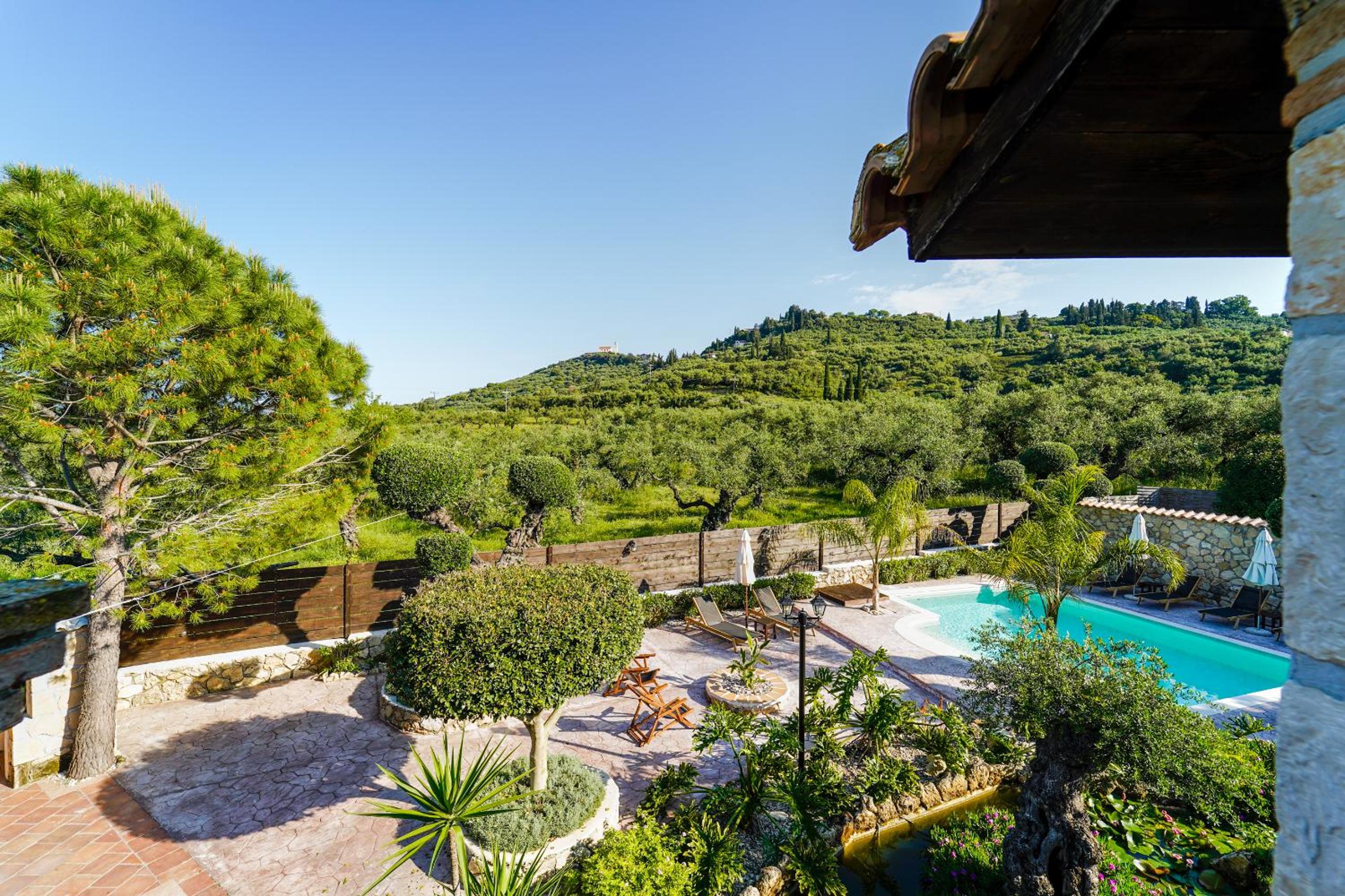 Art House Villa