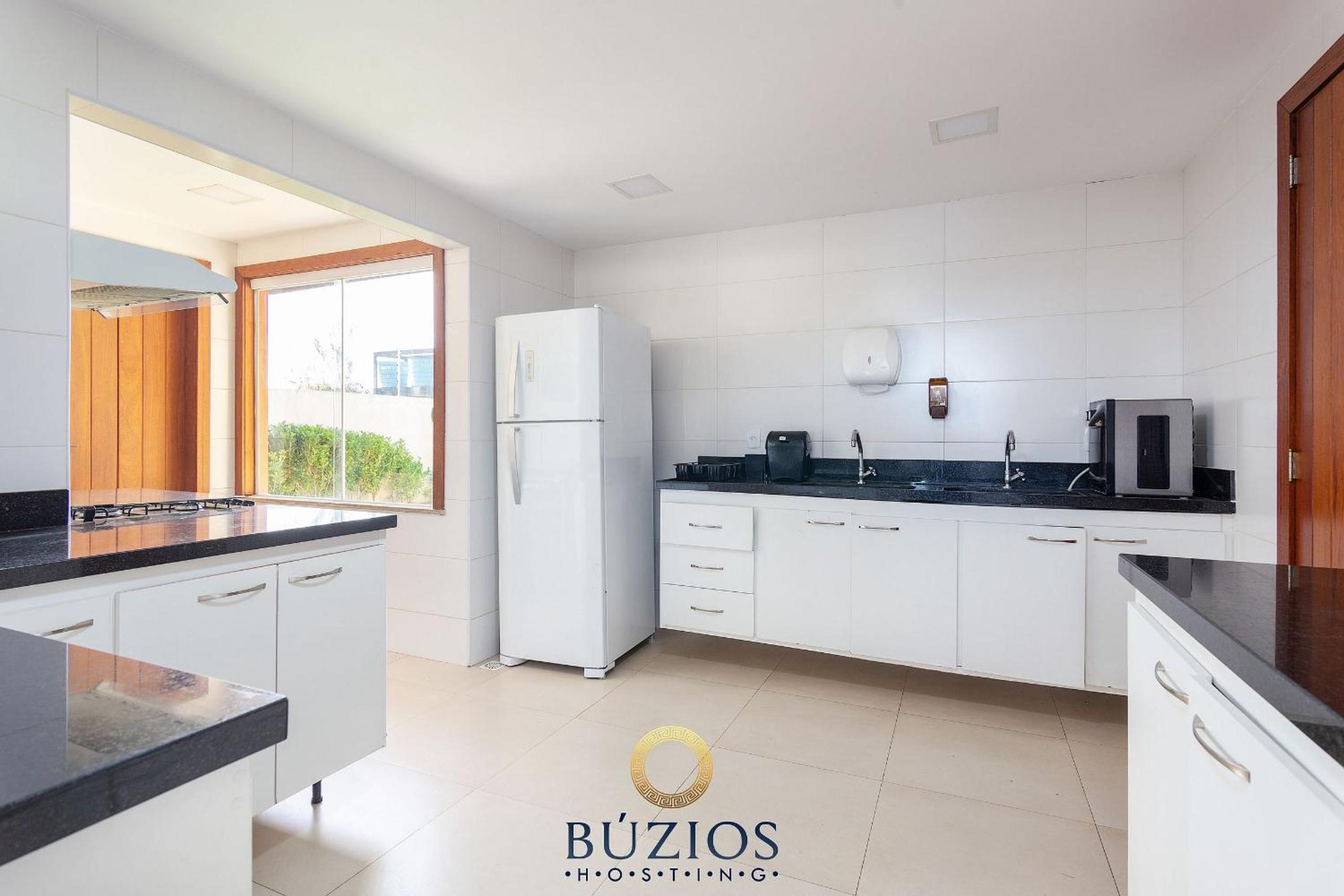 Bz40 House 180m from the beach with private pool