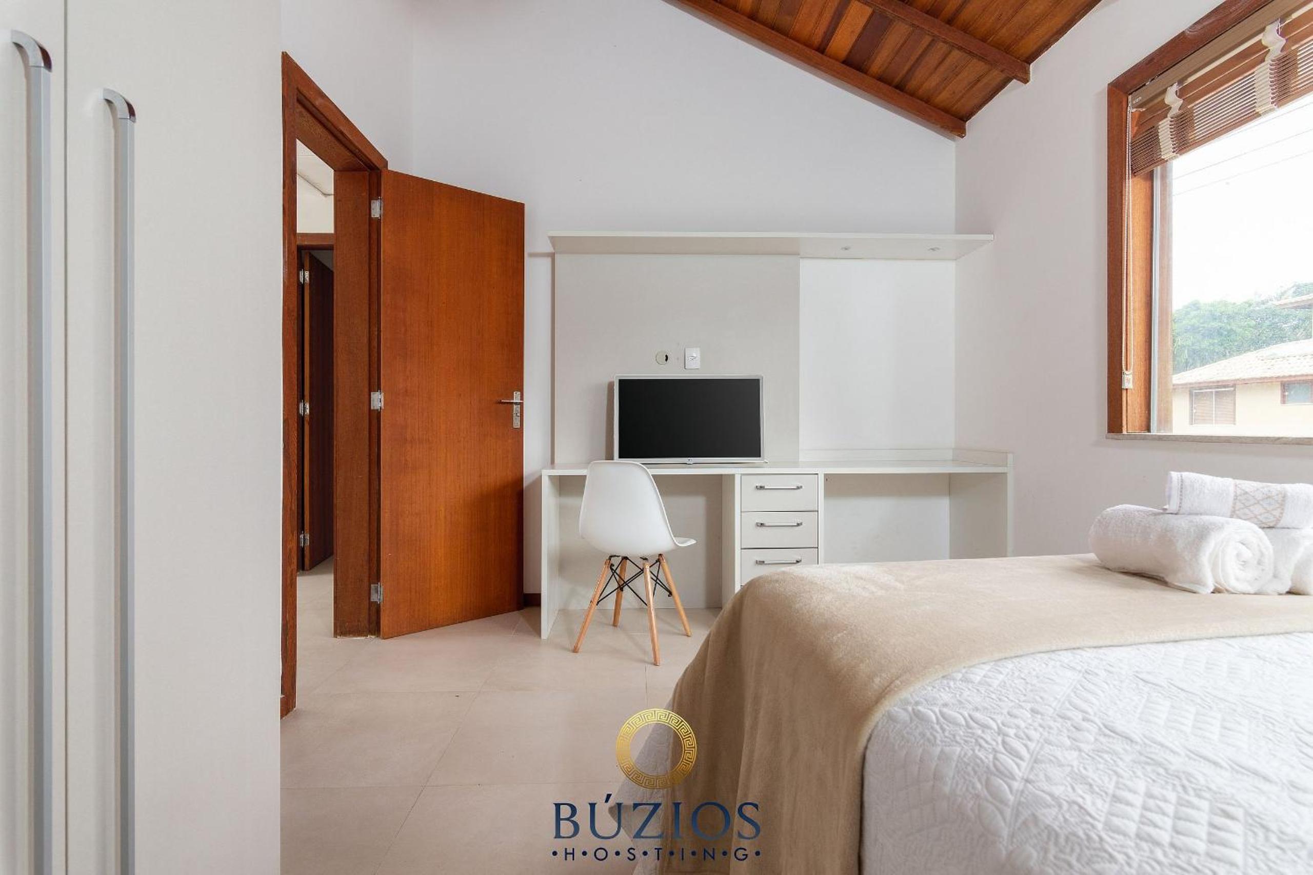 Bz40 House 180m from the beach with private pool