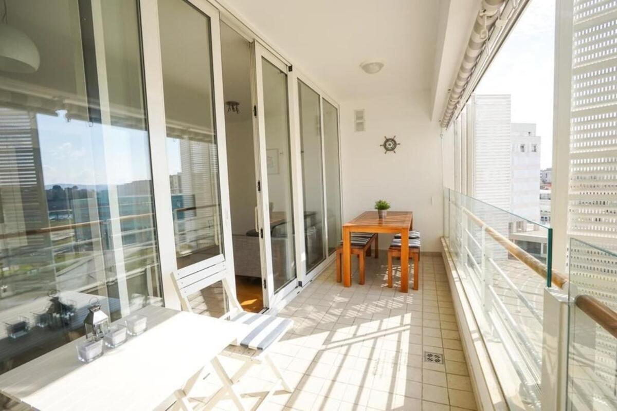 Apartment Zara White