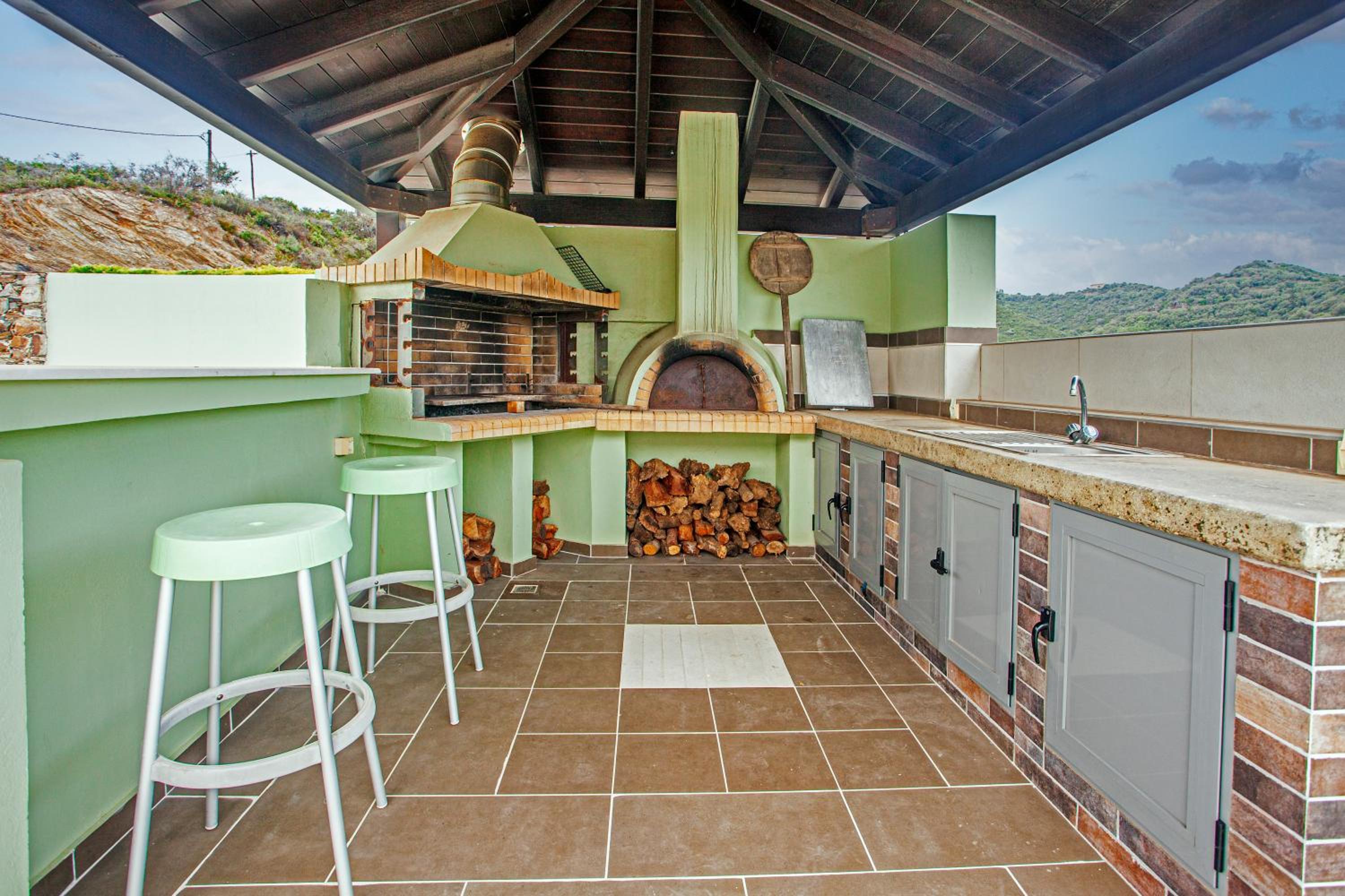Villa Chloe - Amazing view Villa with swimming pool