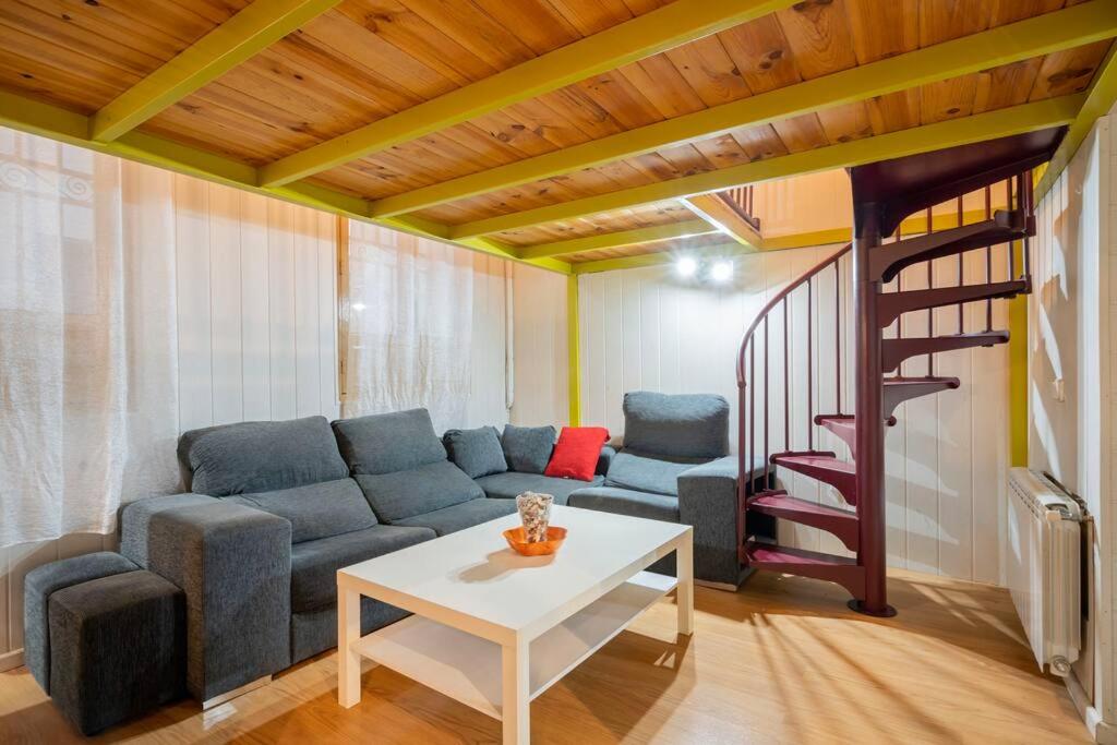 Cosy interior-studio in Chamberi-TRAF