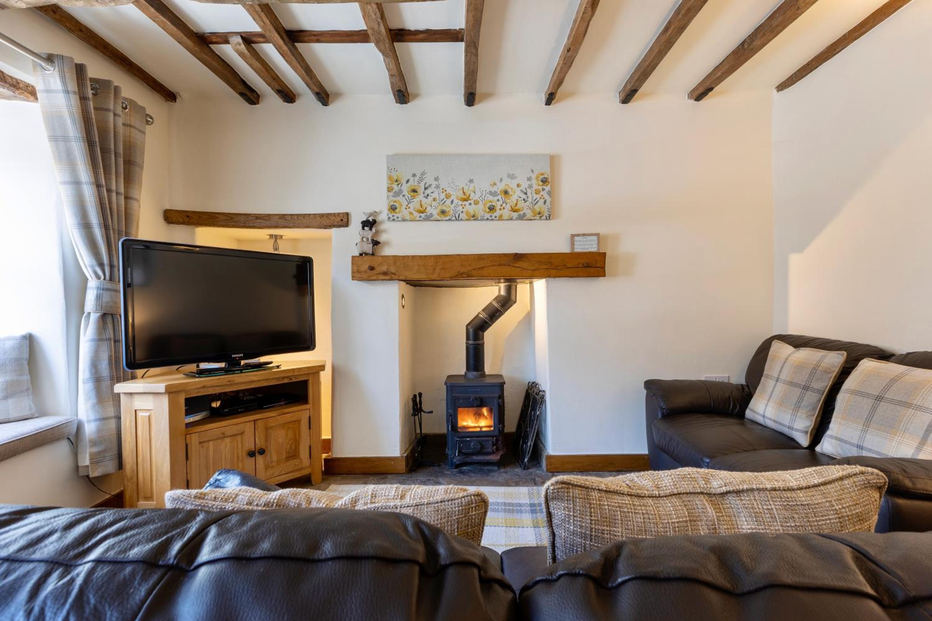 Character Cottage In West Burton, Wensleydale view 3