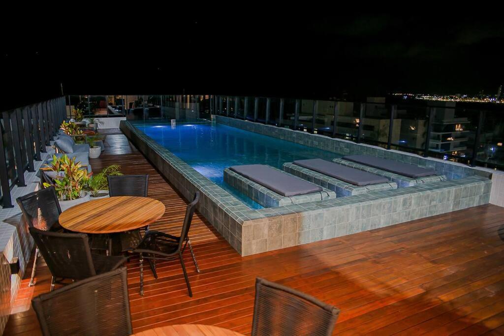 FLAT COM JACUZZI na PRAIA DO BESSA
