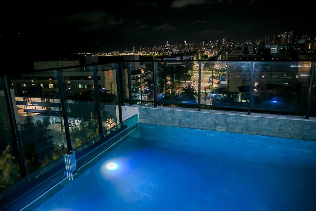 FLAT COM JACUZZI na PRAIA DO BESSA