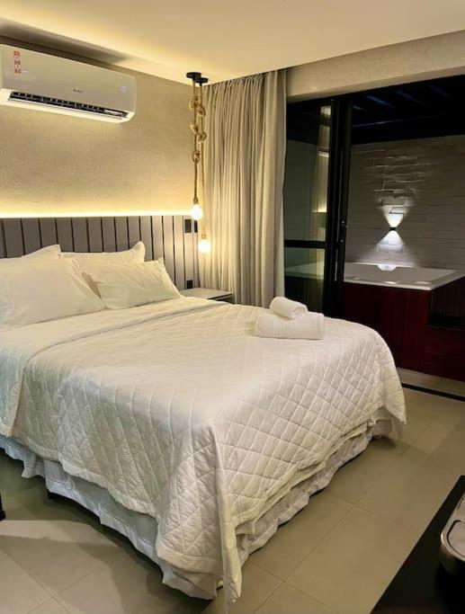 FLAT COM JACUZZI na PRAIA DO BESSA