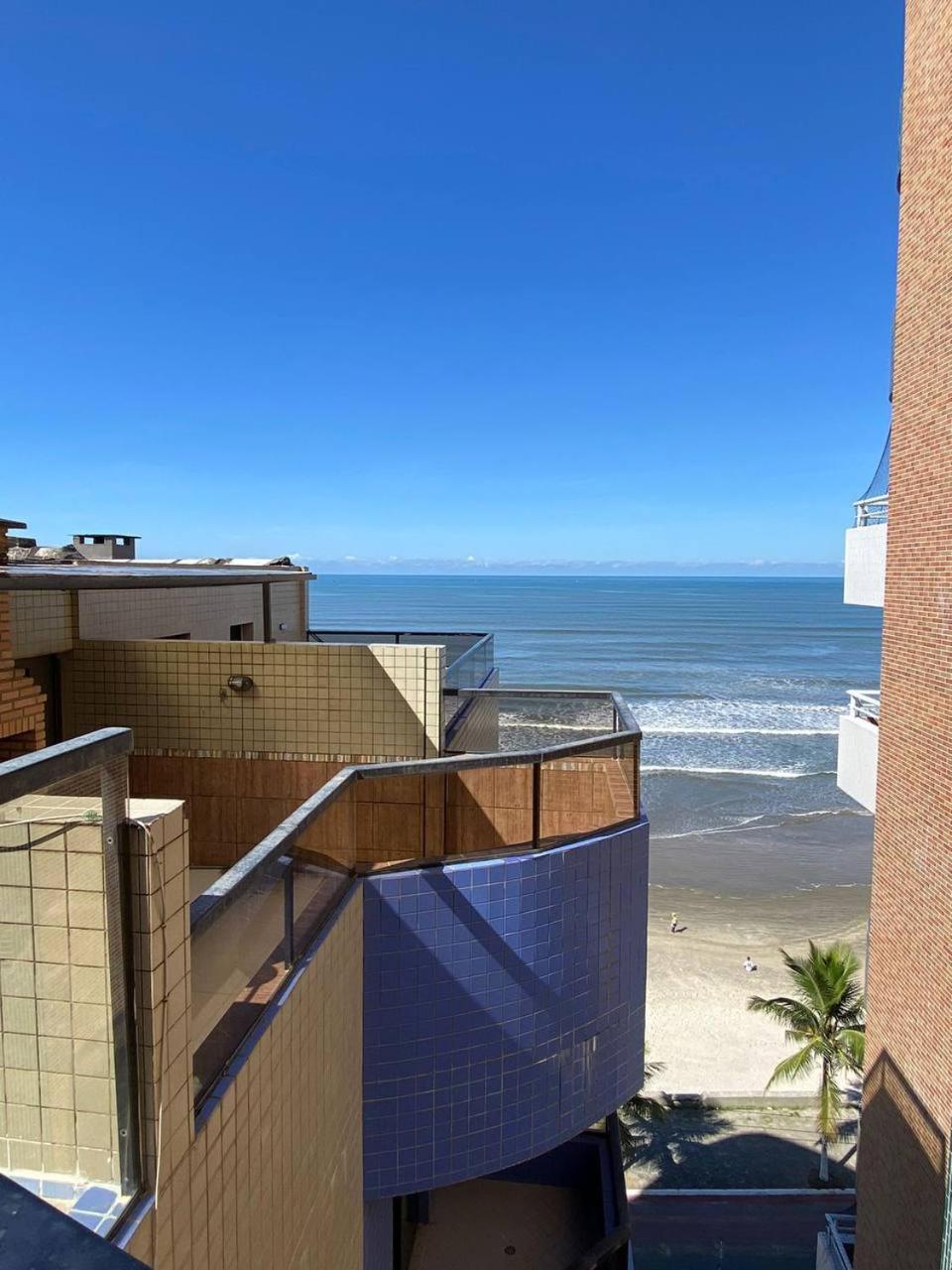 Cobertura Piscina Privativa frente e Vista Mar Centro Mongaguá