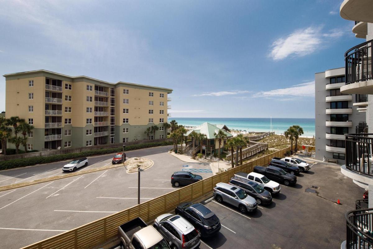 Hotel Nautilus 2411 Gulf View 2 Bedroom 4th Floor Free Beach Service - Image 1