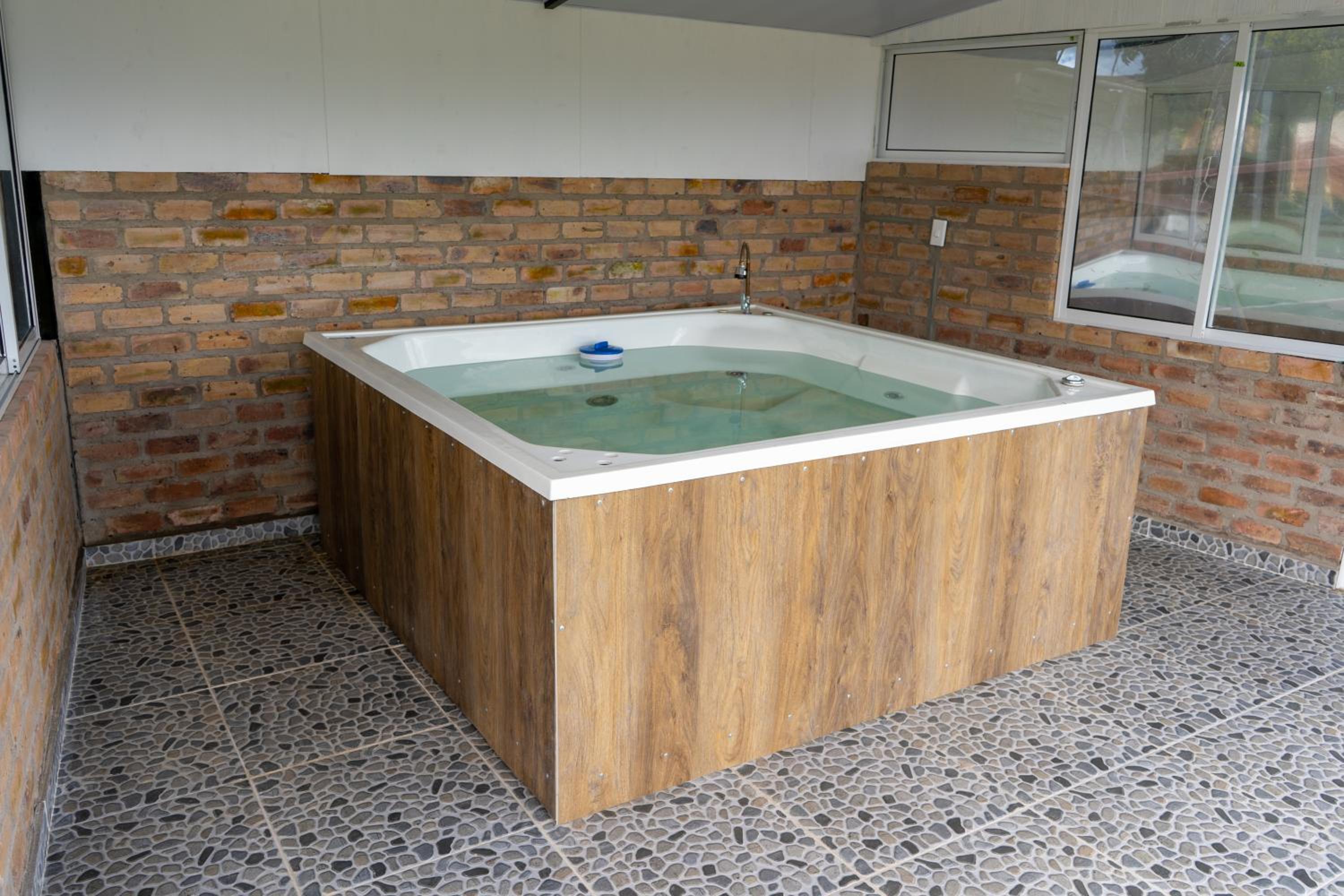 Chalet Íntimo-Delpilar con zona de Jacuzzi !