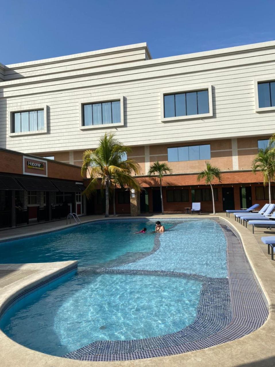 Hotel Las Palmas Inn