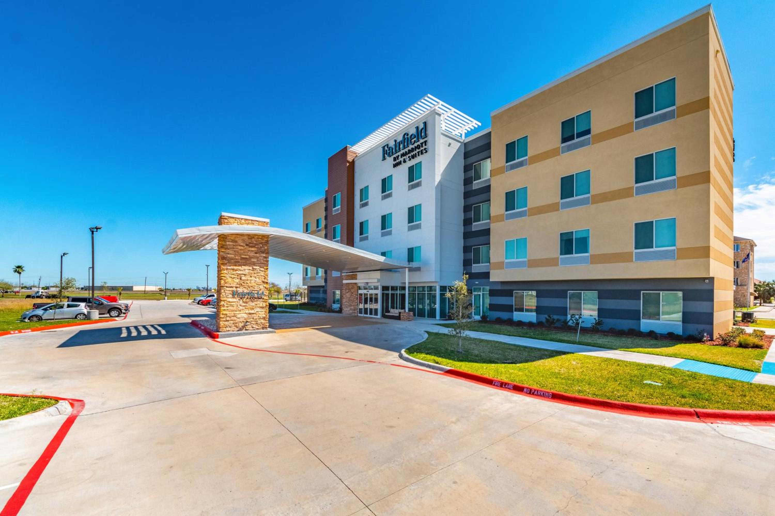 Hotel Fairfield Inn & Suites by Marriott Corpus Christi Central - Image 1