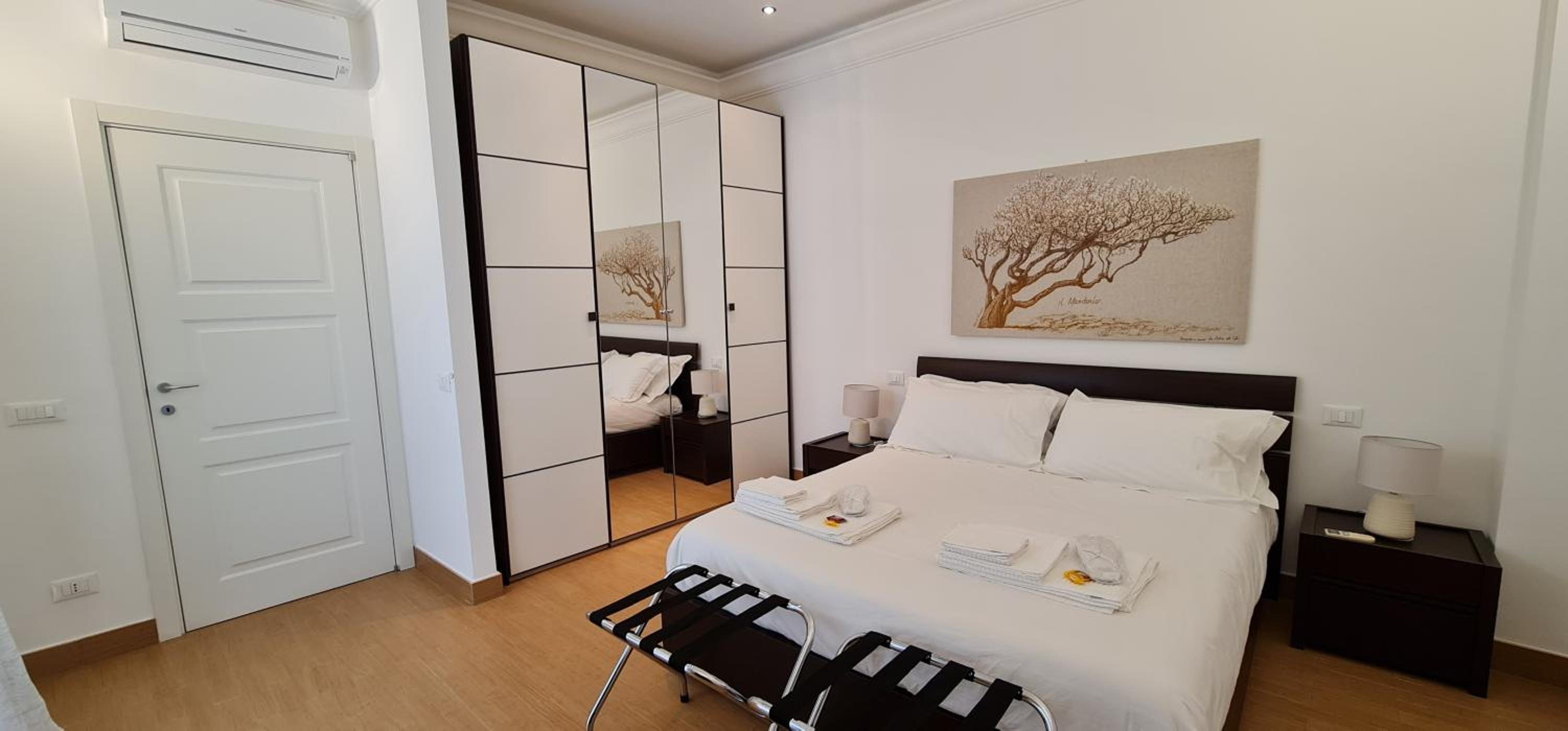 Di Fresco Apartments Luxury Suites view 5