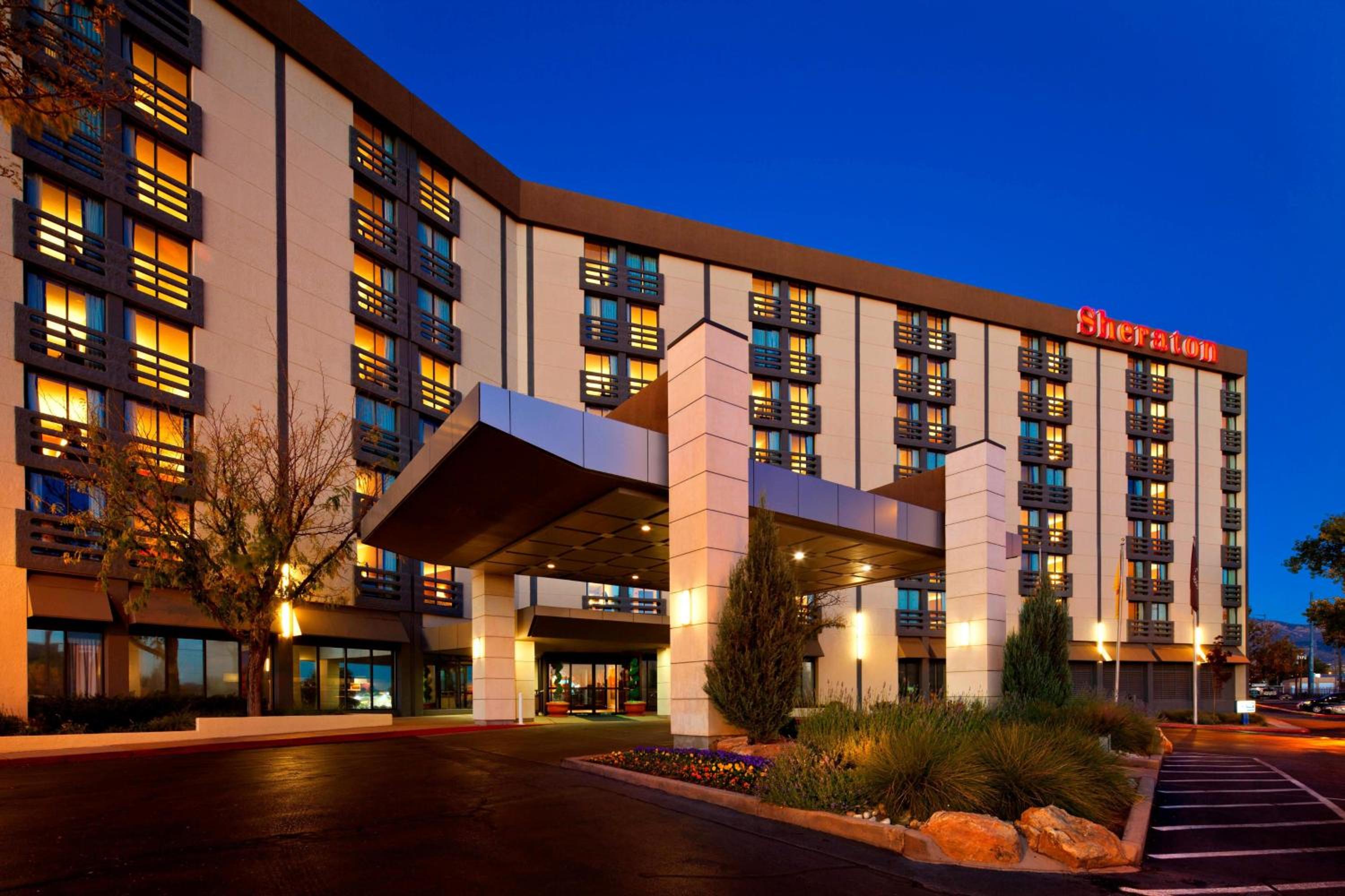 Hotel Sheraton Albuquerque Uptown by Marriott - Image 1