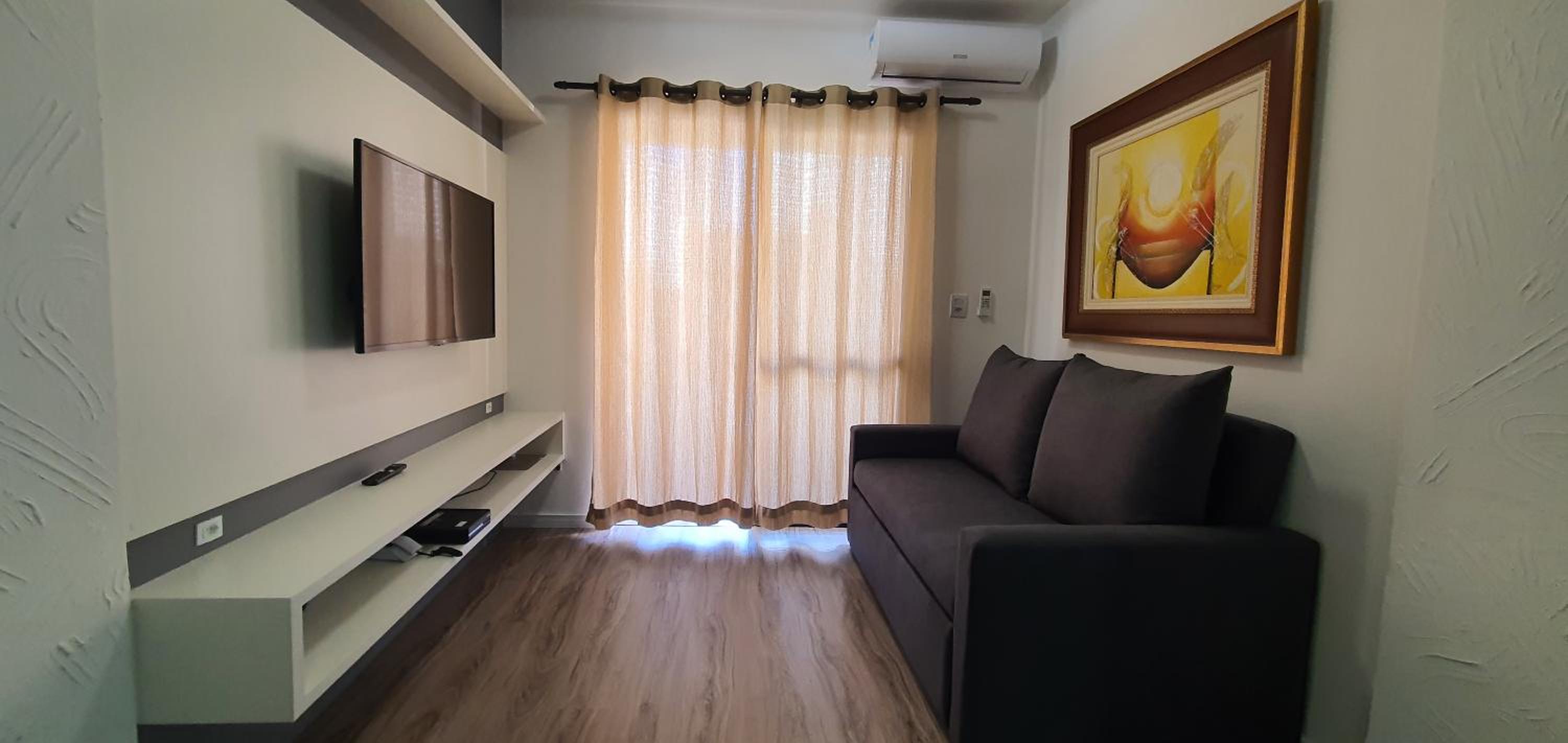 Apartamento TOP 2 quartos e 2 vagas garagem view 3