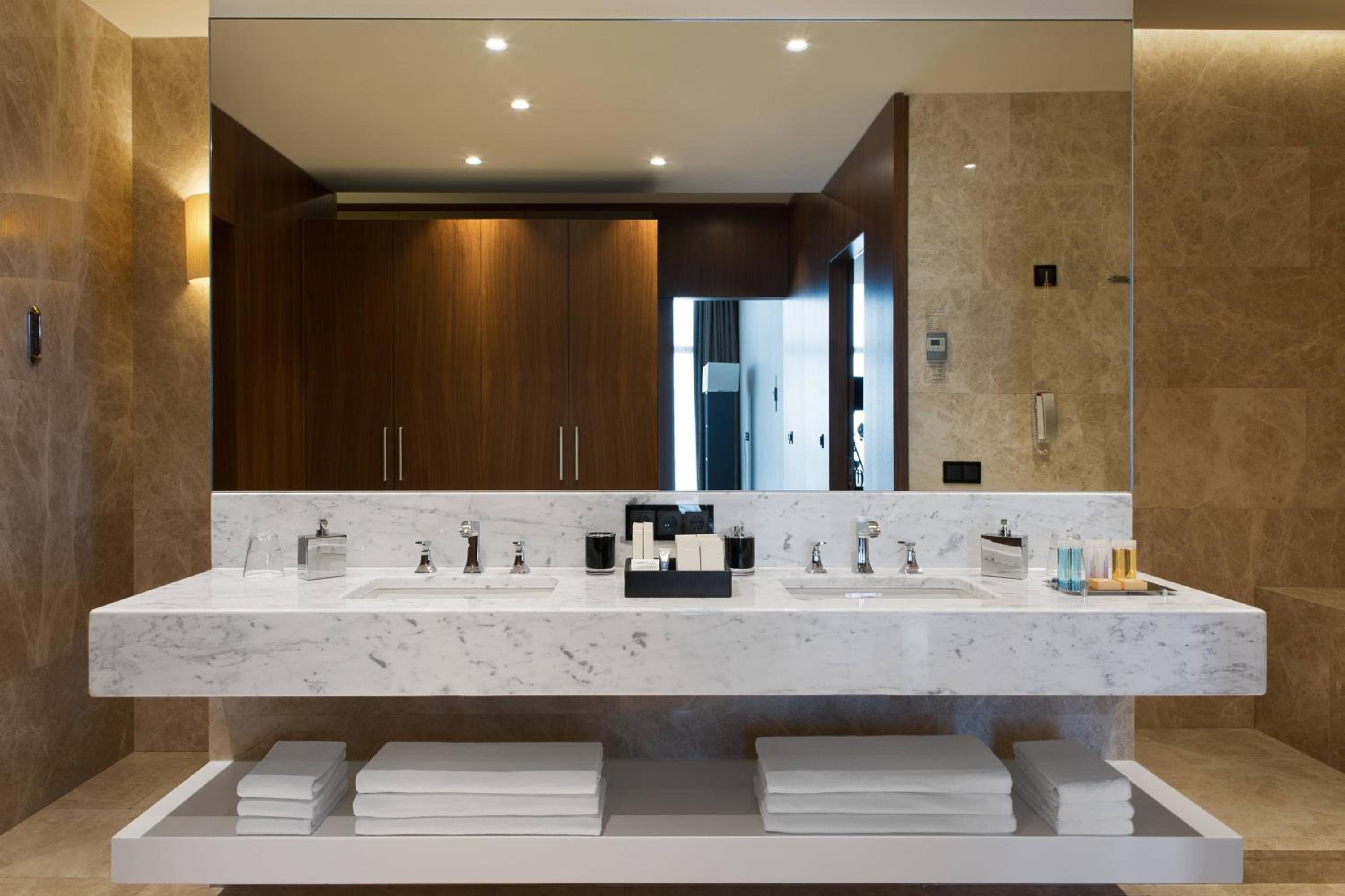 Istanbul Marriott Hotel Sisli - Image 38