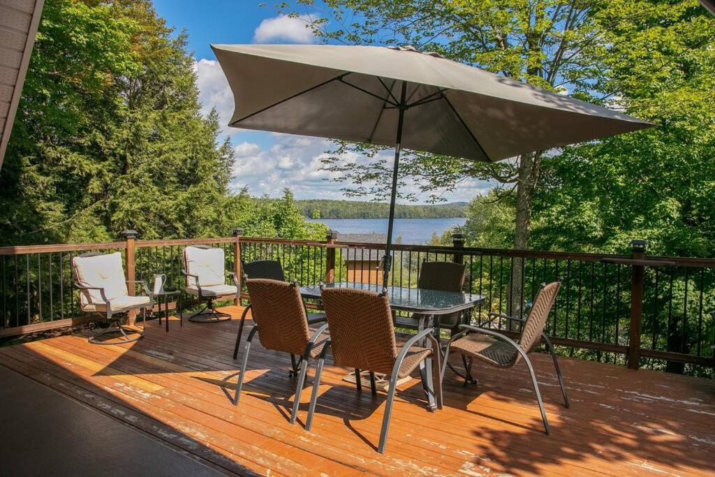 Eastern Township's Getaway! Beach + Ski Haven