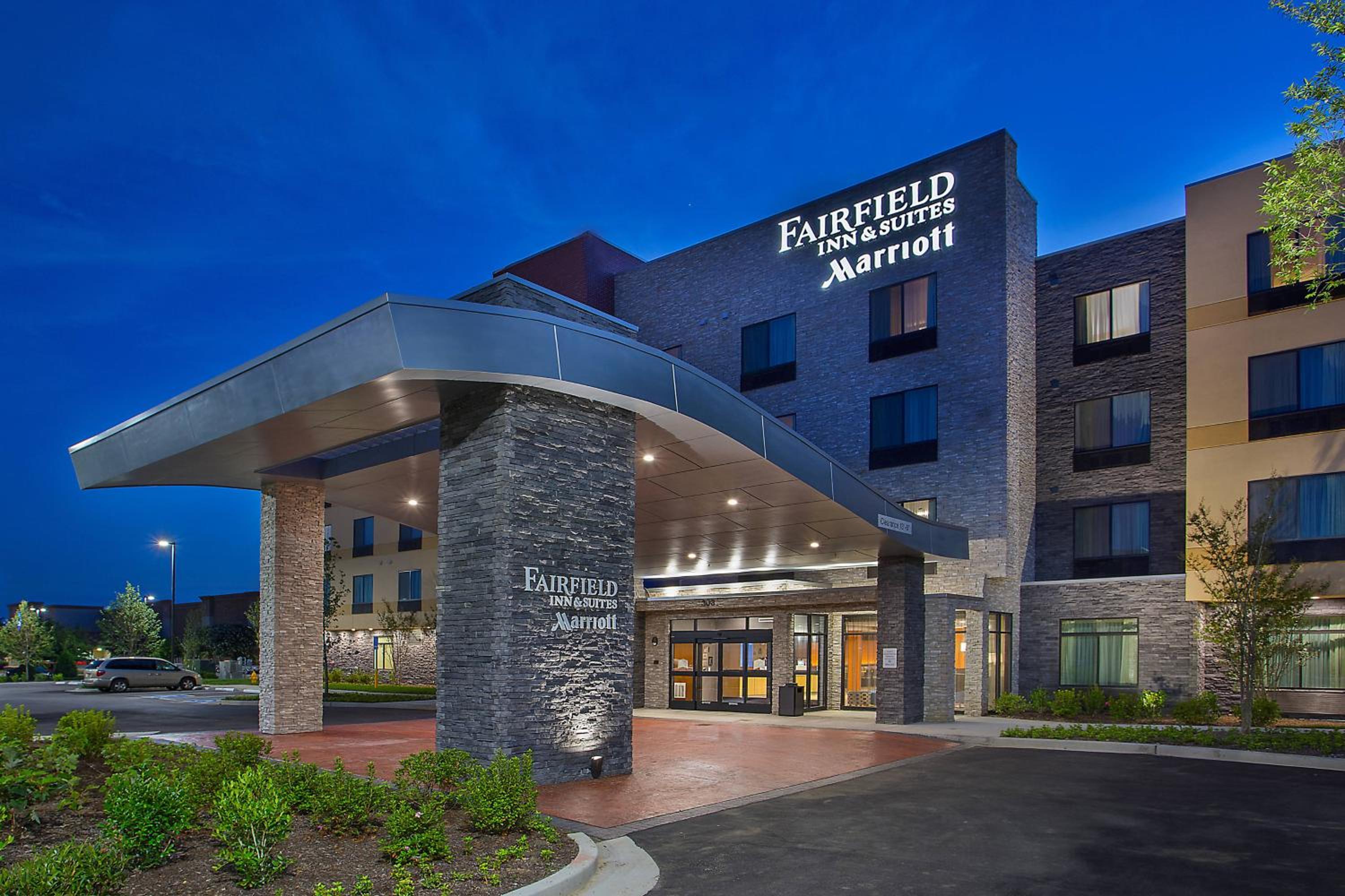 Asheville Vacations - Fairfield Inn Suites by Marriott Nashville Hendersonville - Property Image 19