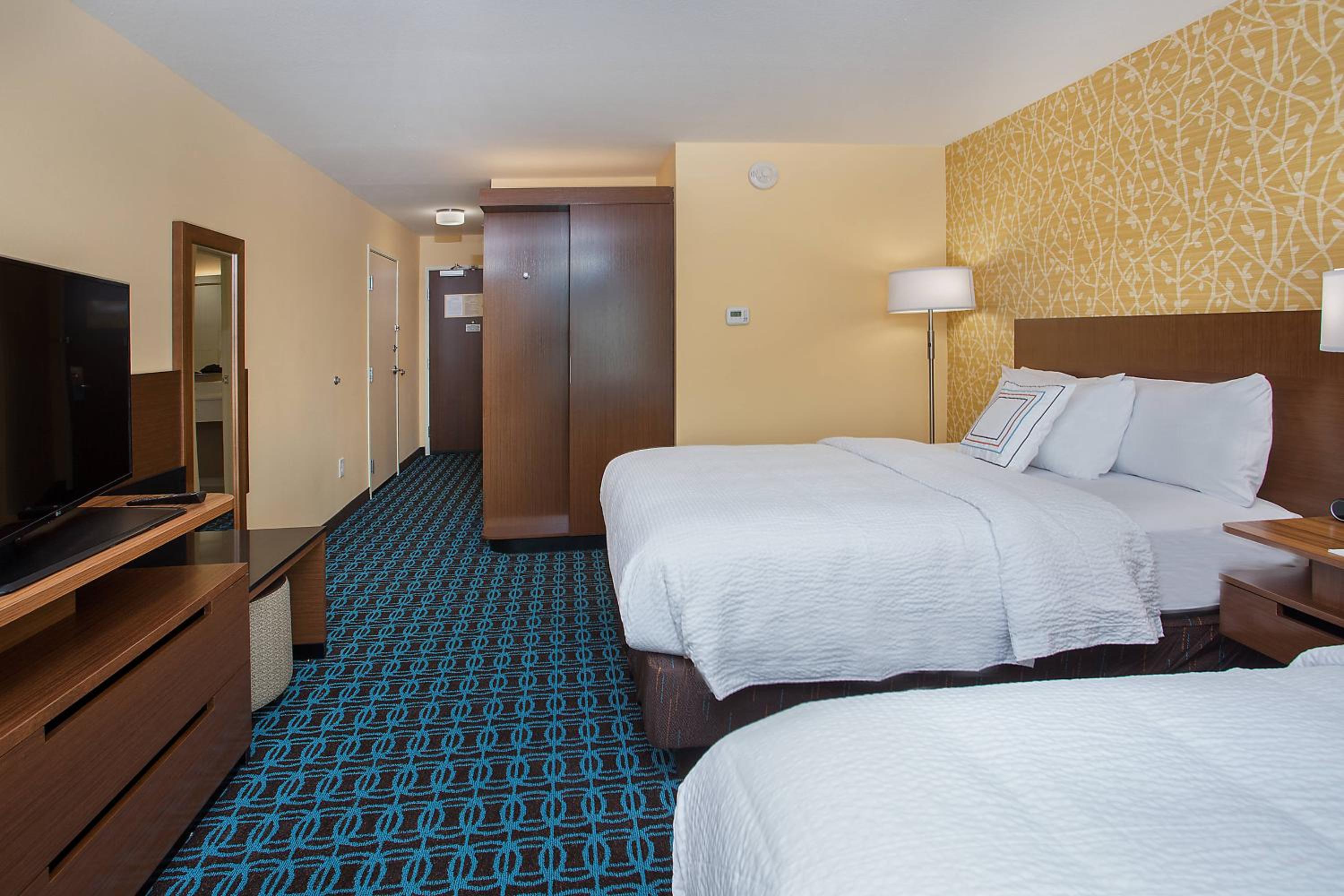 Asheville Vacations - Fairfield Inn Suites by Marriott Nashville Hendersonville - Property Image 15