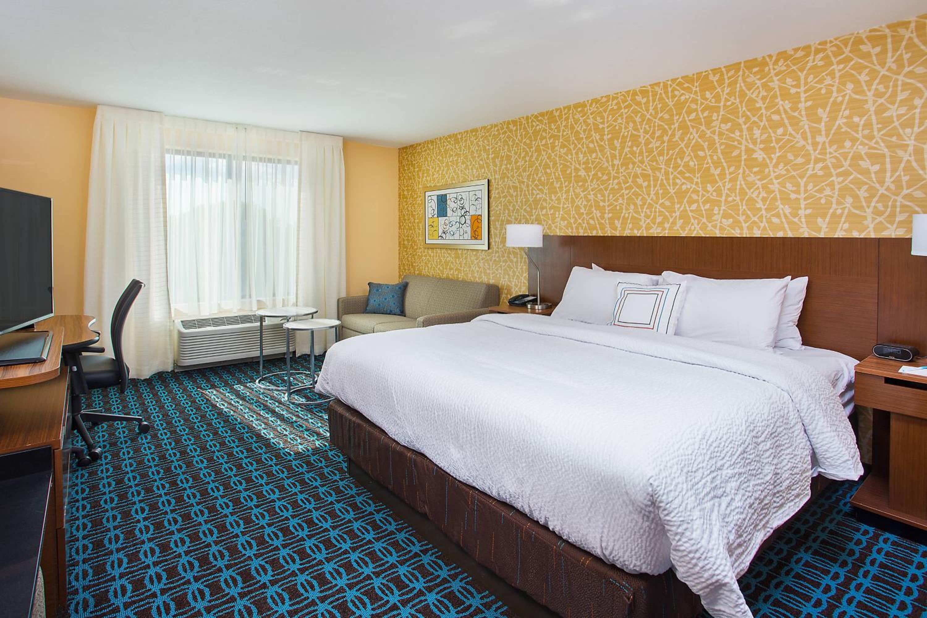 Asheville Vacations - Fairfield Inn Suites by Marriott Nashville Hendersonville - Property Image 14