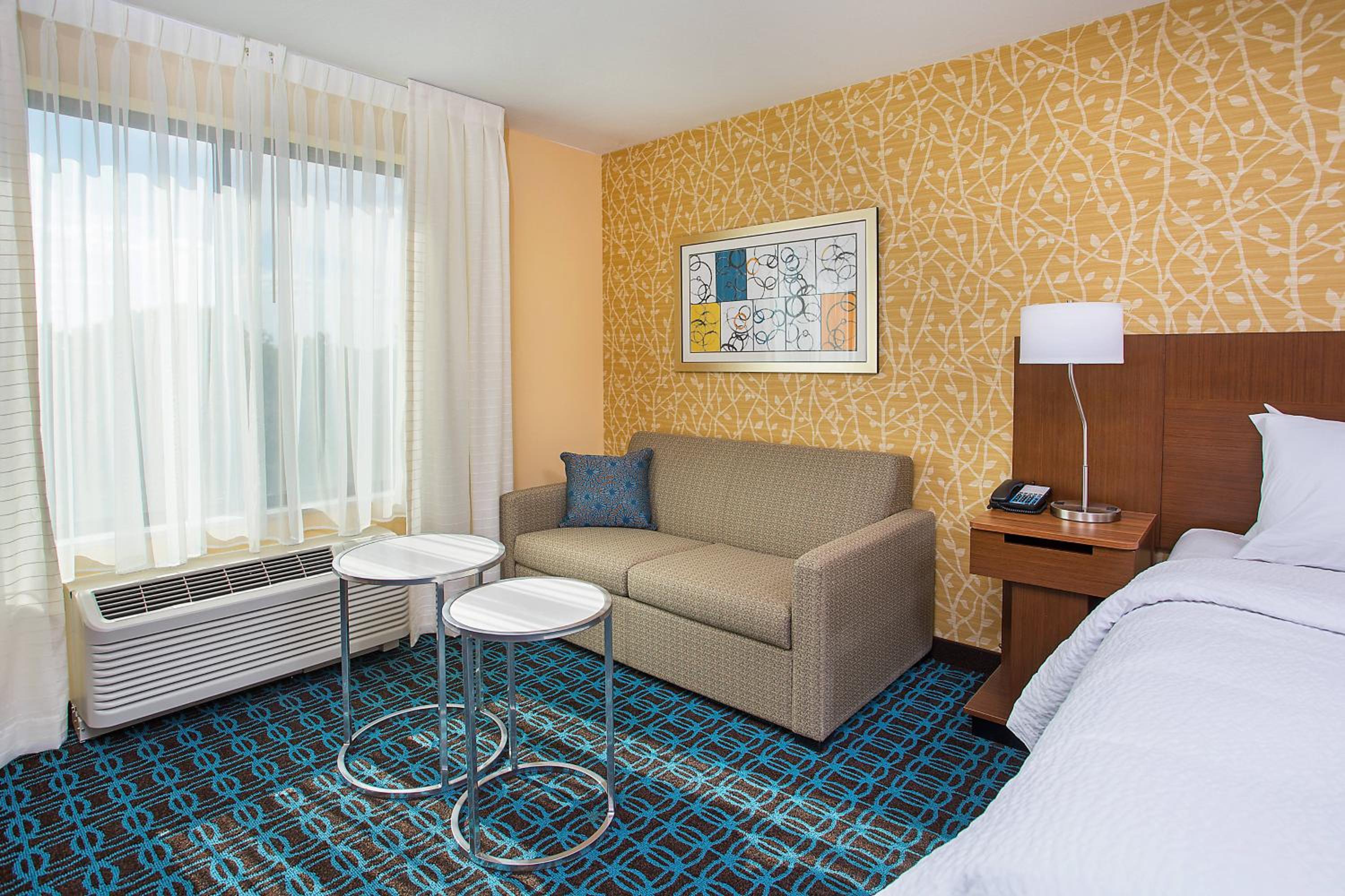 Asheville Vacations - Fairfield Inn Suites by Marriott Nashville Hendersonville - Property Image 7