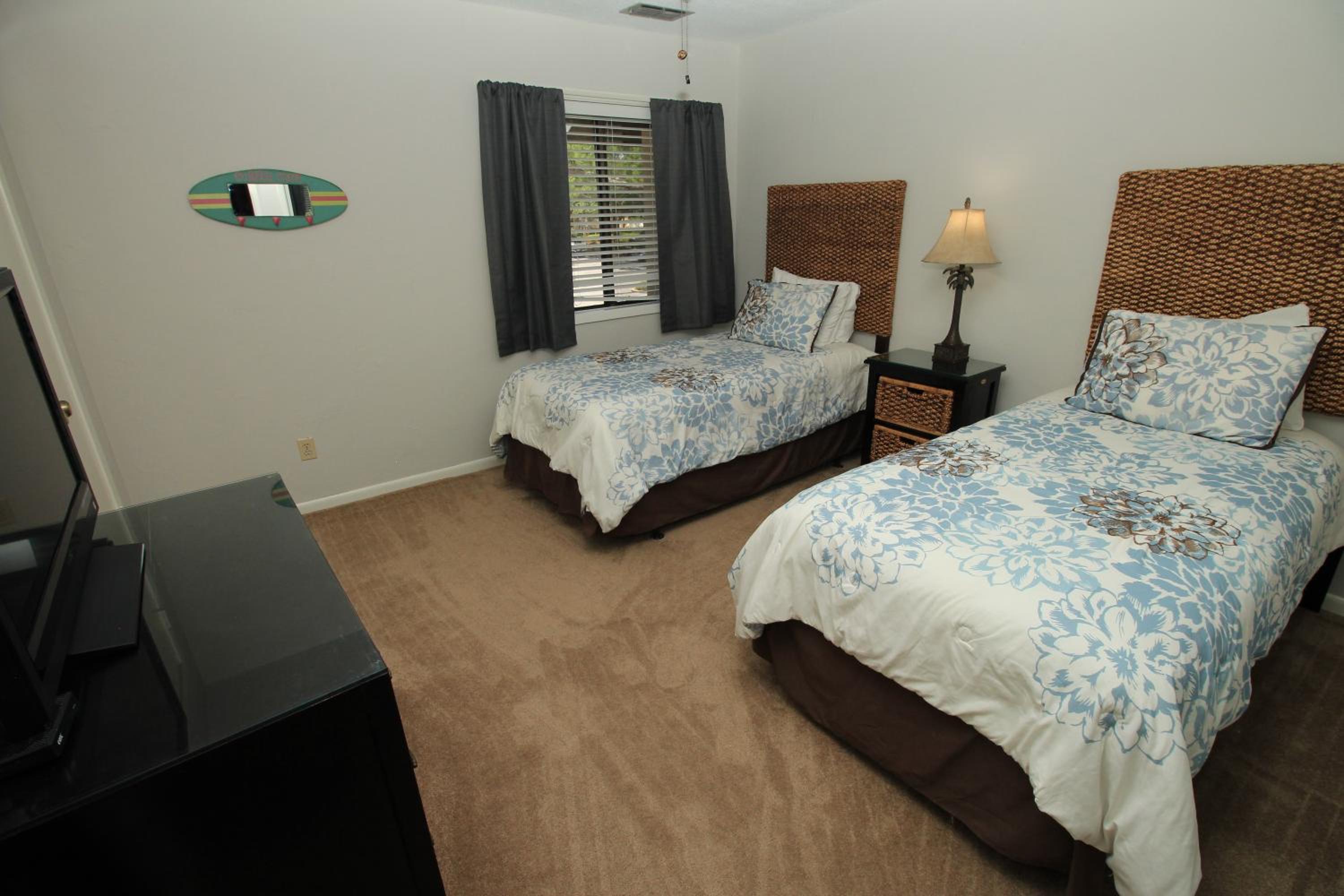 Charming 2 Bed 2 Bath Villa Overlooking Horseshoe Lake. Sandestin.