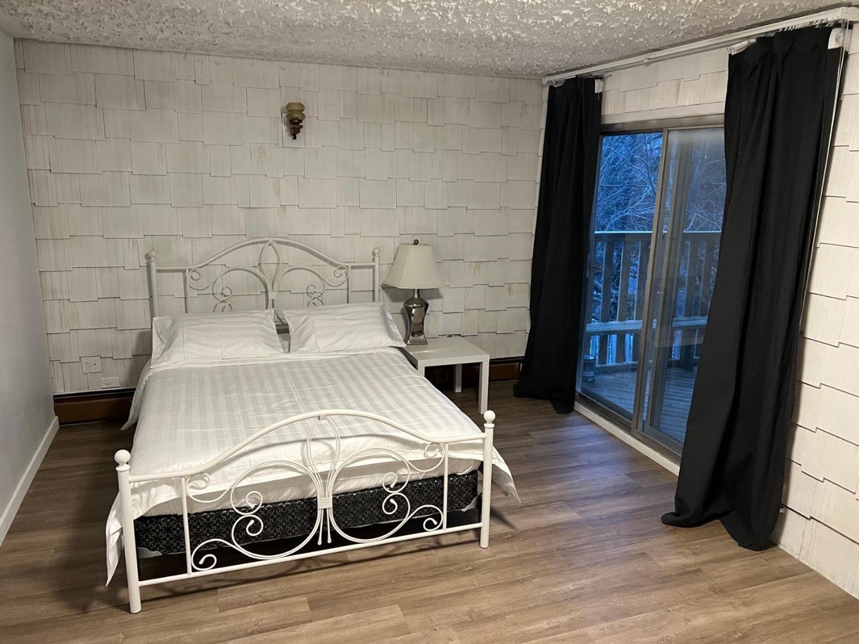 Cozy Private Home single rooms