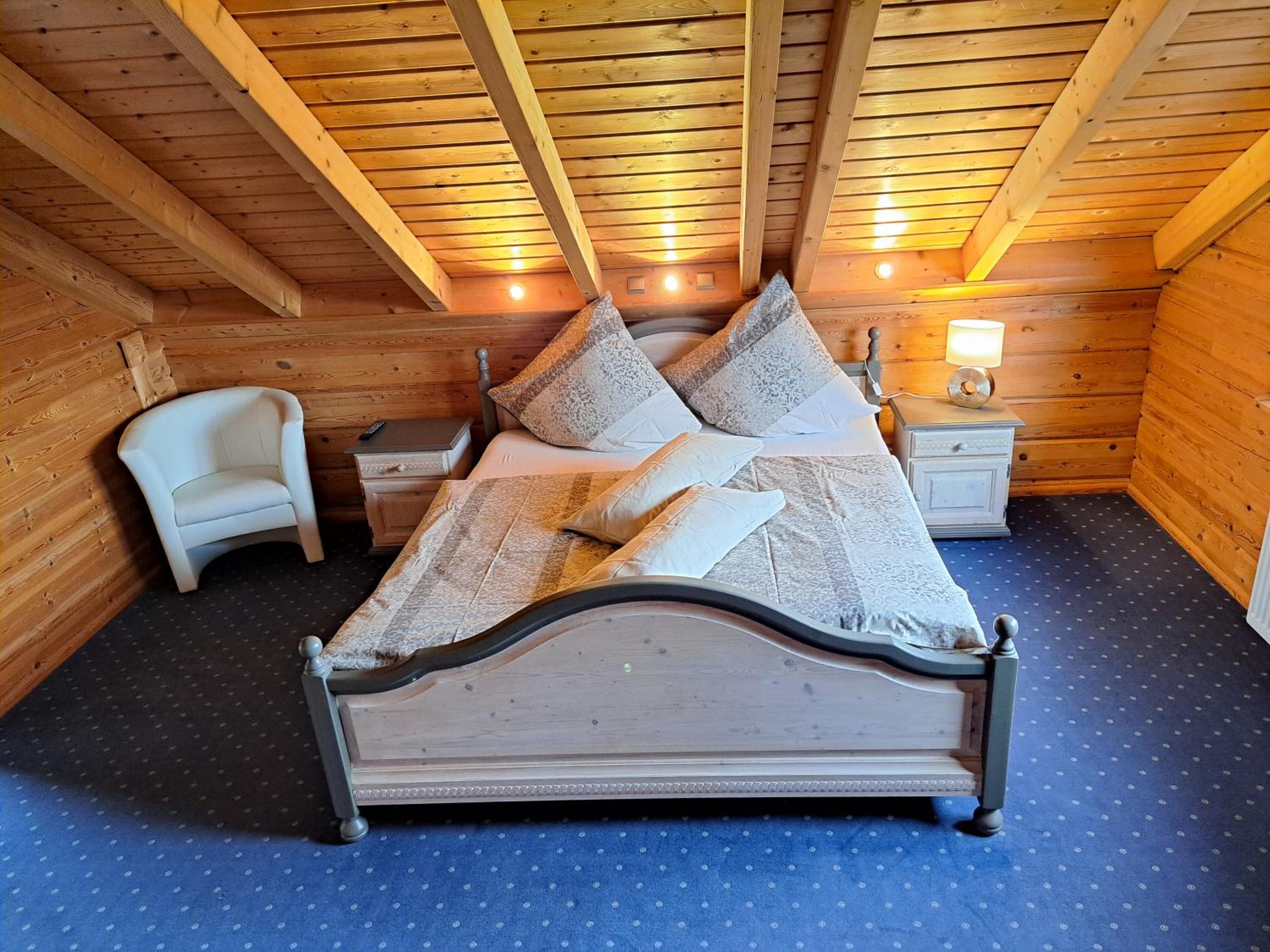 Steewer Landhaus gemütliche Ferienwohnung bis 6 Pers in ruhiger Ortsrandlage