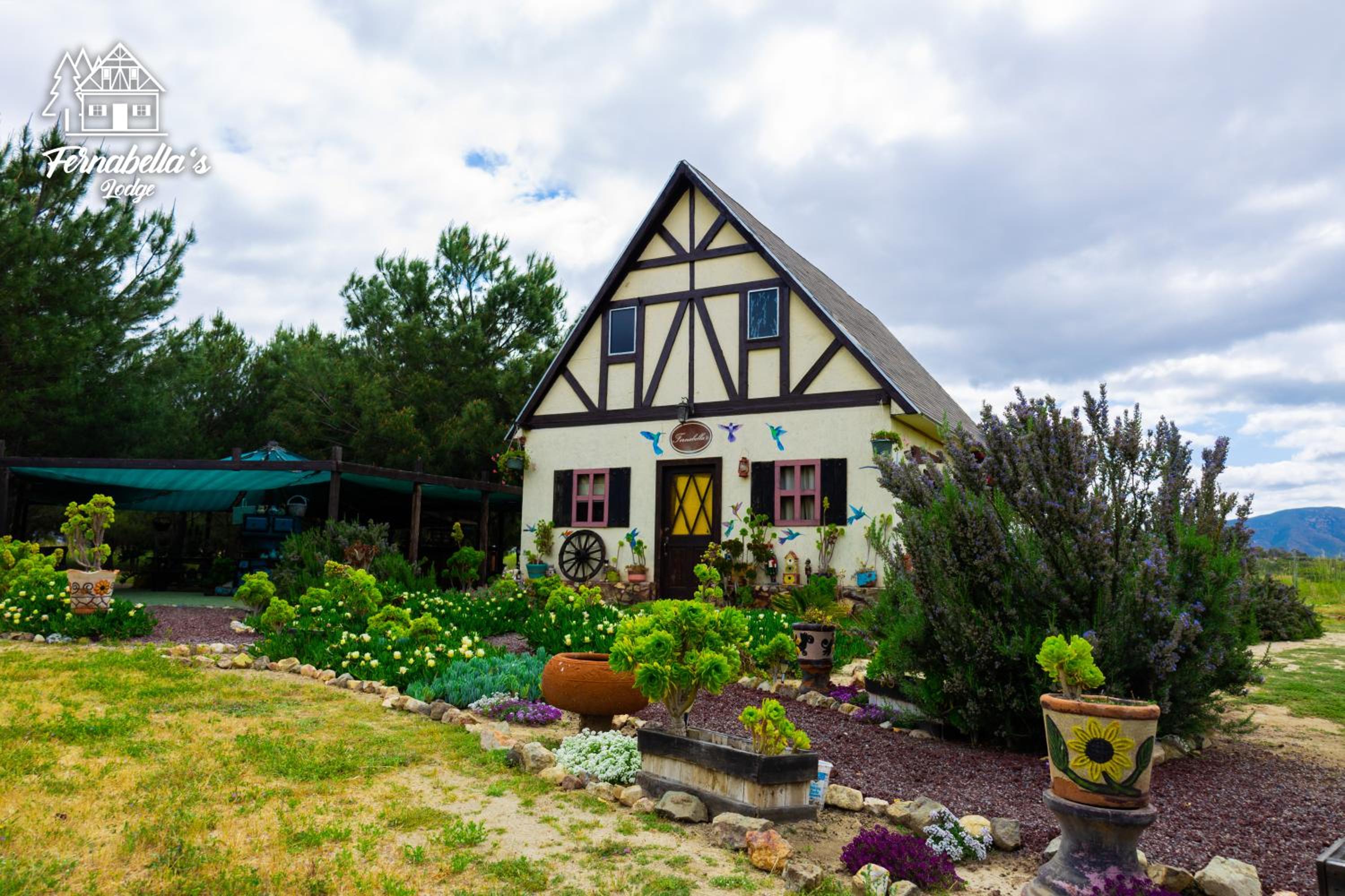 Fernabella's Lodge