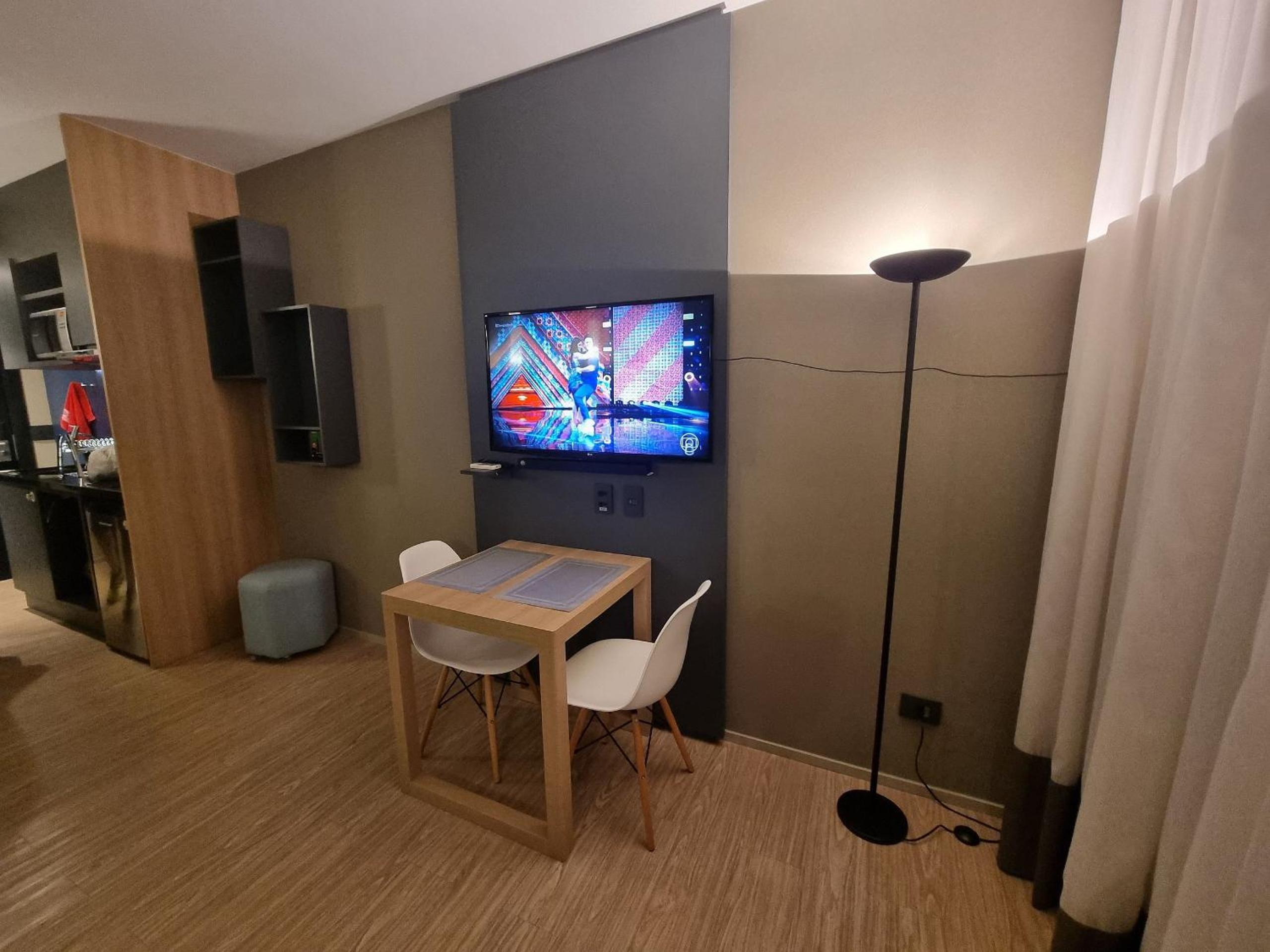 AlphaStay by Rhouses