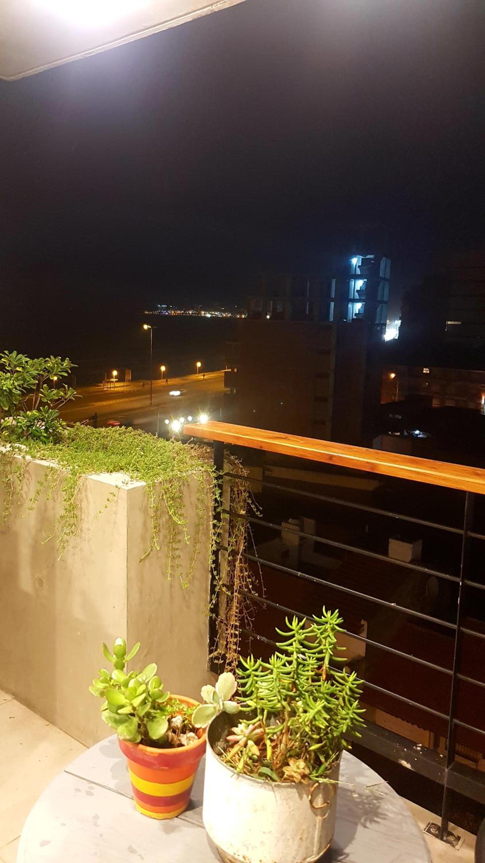 Semipiso Casaverde,con doble vista al mar, frente a la playa!con cochera y balcón terraza