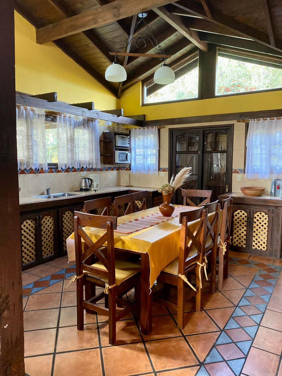 Casa Crisantemos