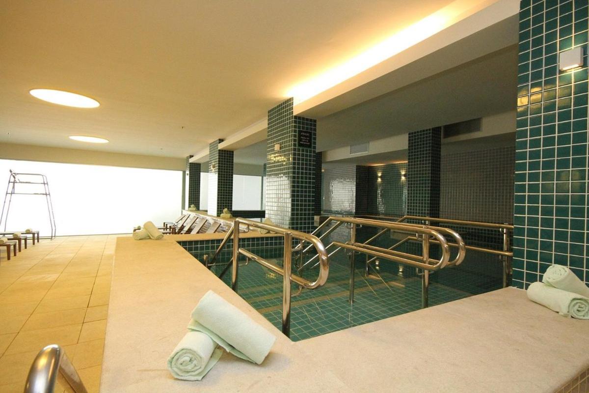 Linda suíte de hotel, acomoda até 3 pessoas Milly