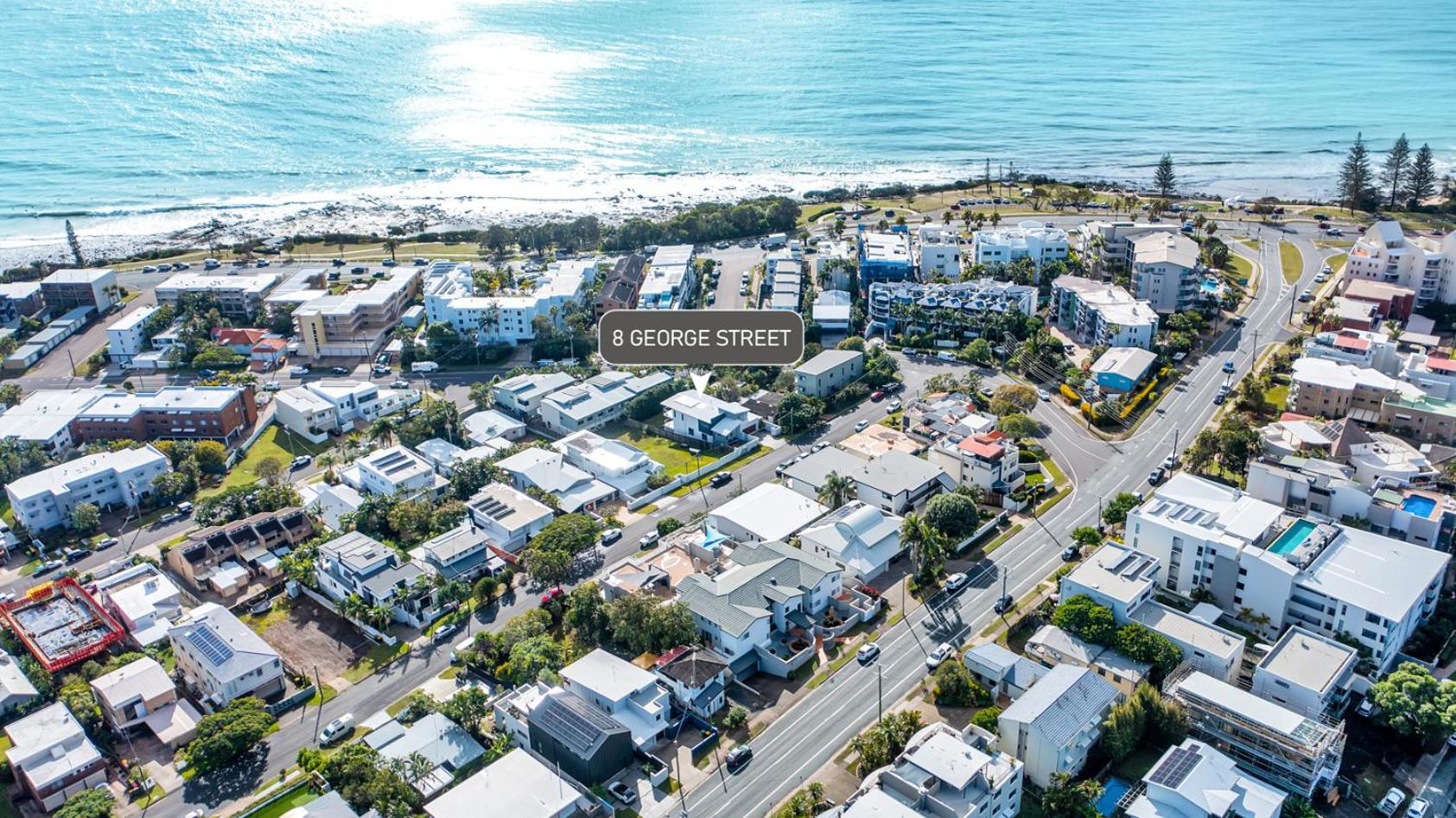 GEORGE8- THE ULTIMATE, FAMILY BEACH HOUSE!